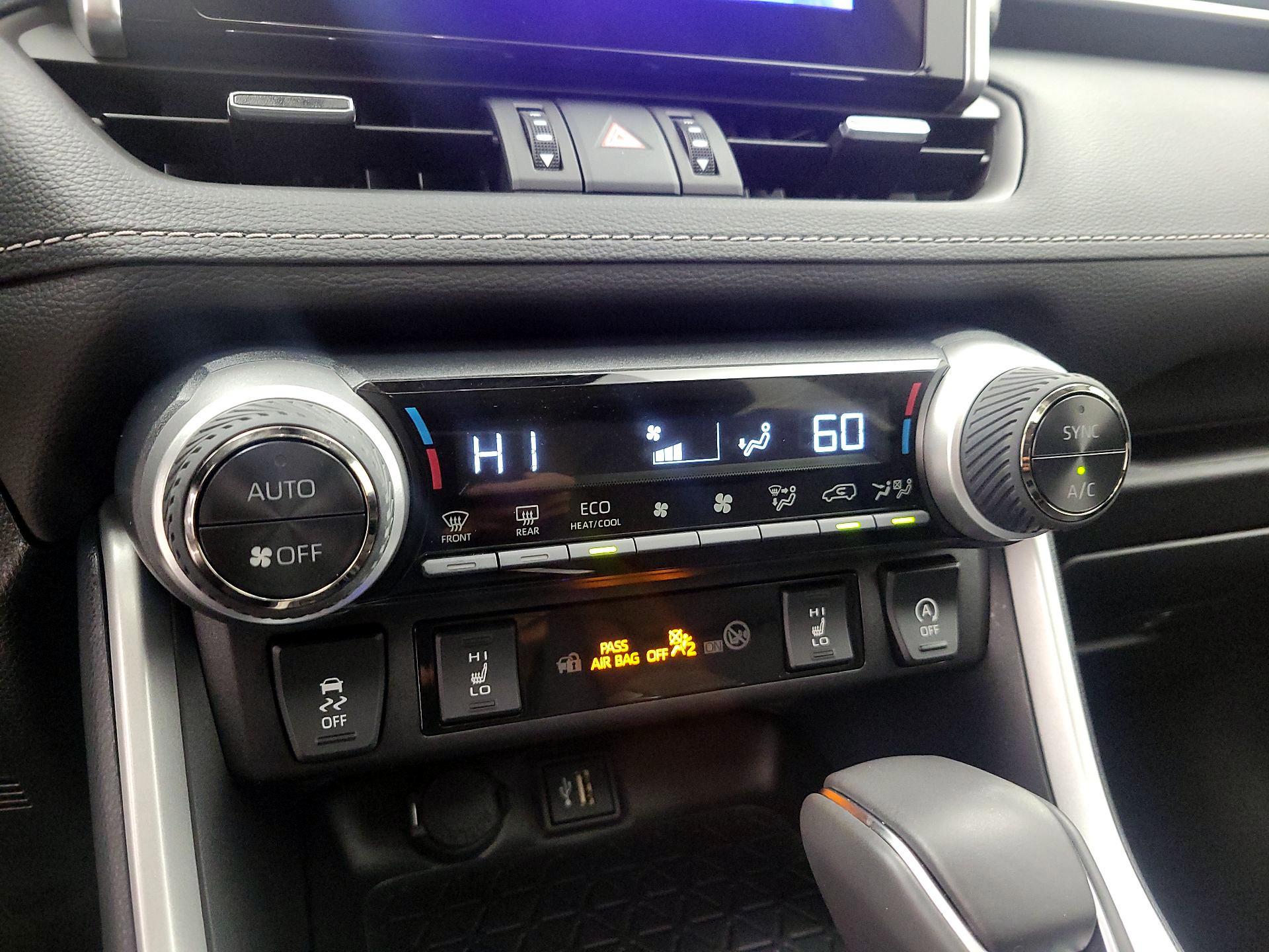 Thumbnail: 2024 Toyota RAV4 - 16