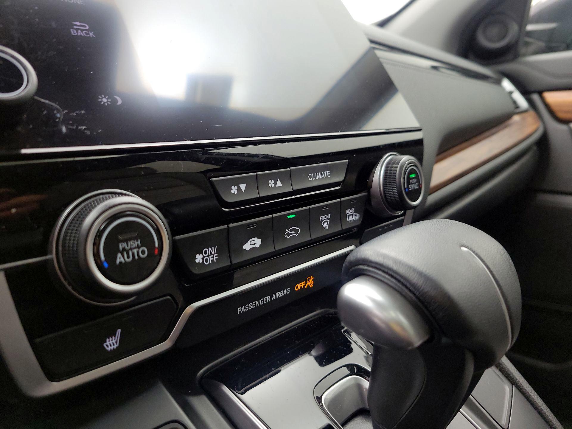 Thumbnail: 2019 Honda CR-V - 16