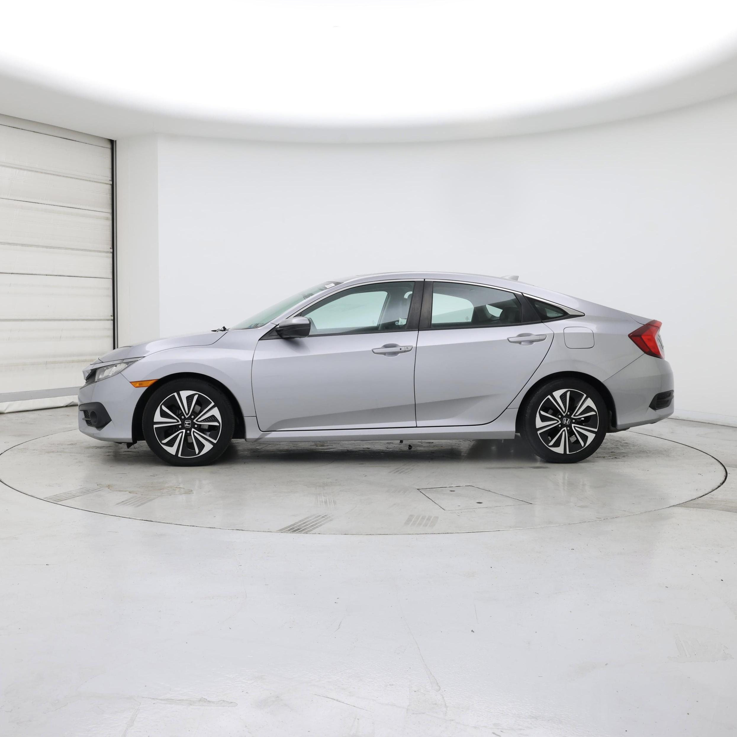 Thumbnail: 2018 Honda Civic - 3