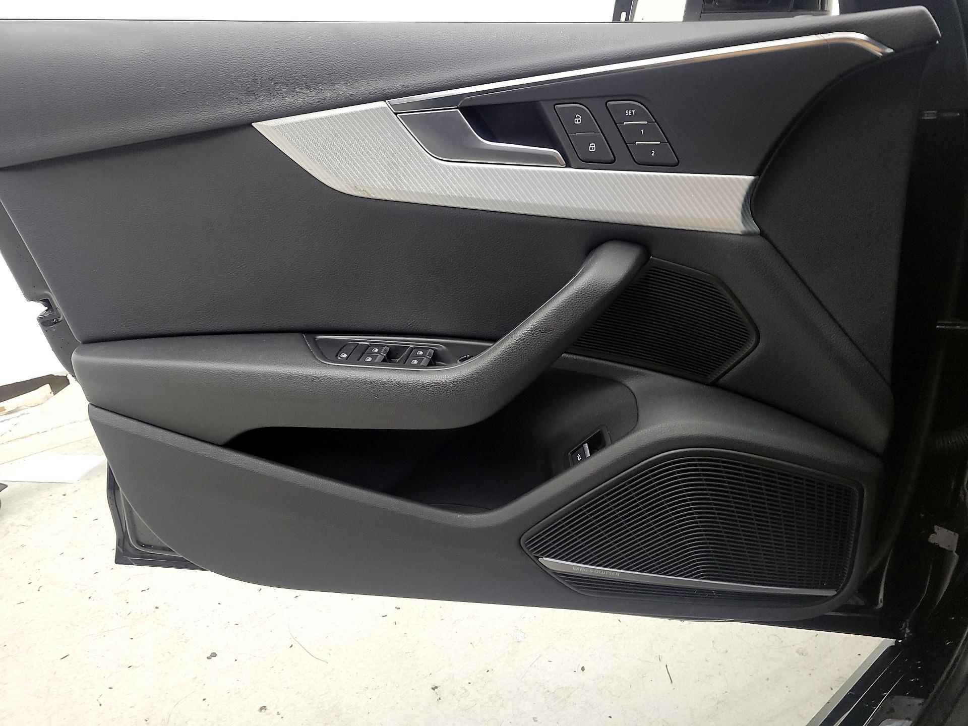 Thumbnail: 2017 Audi A4 - 12