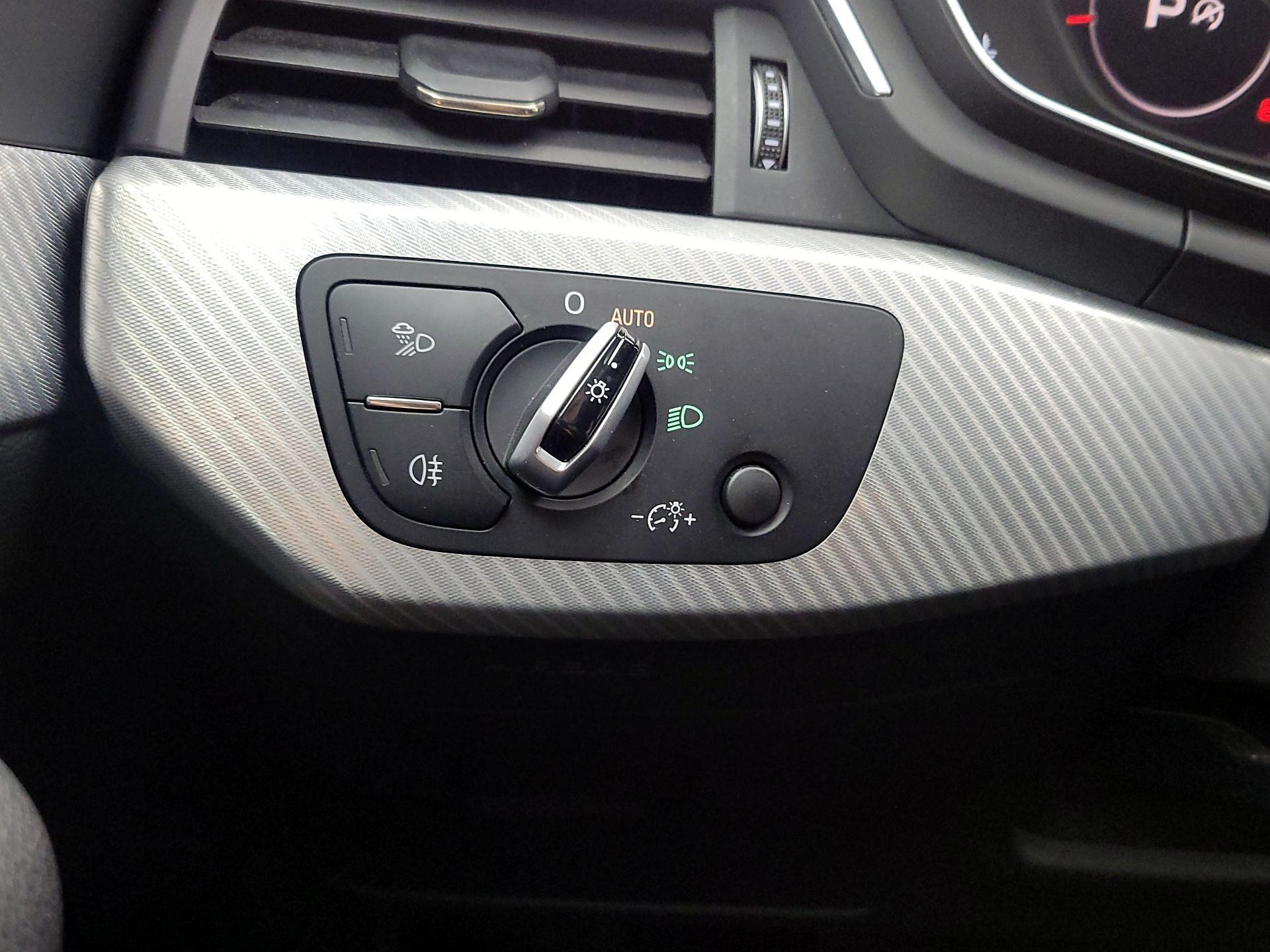 Thumbnail: 2017 Audi A4 - 13