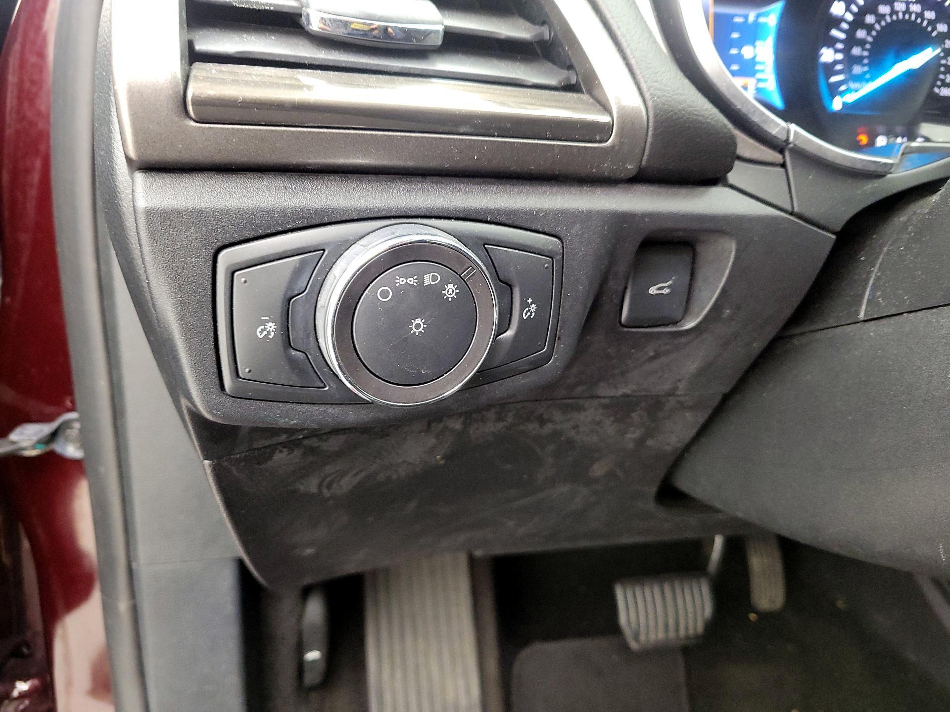 Thumbnail: 2018 Ford Fusion - 13