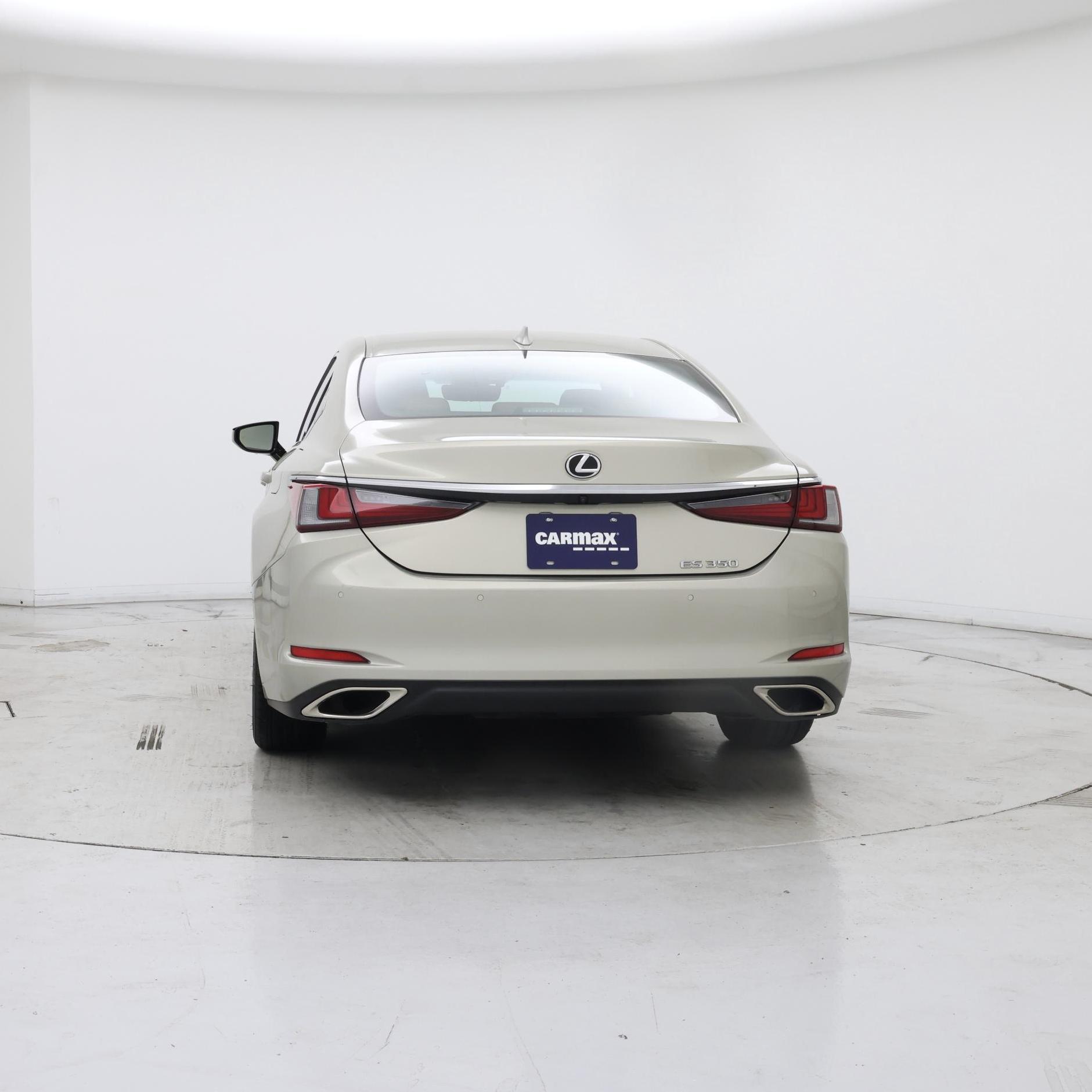 Thumbnail: 2021 Lexus ES - 6