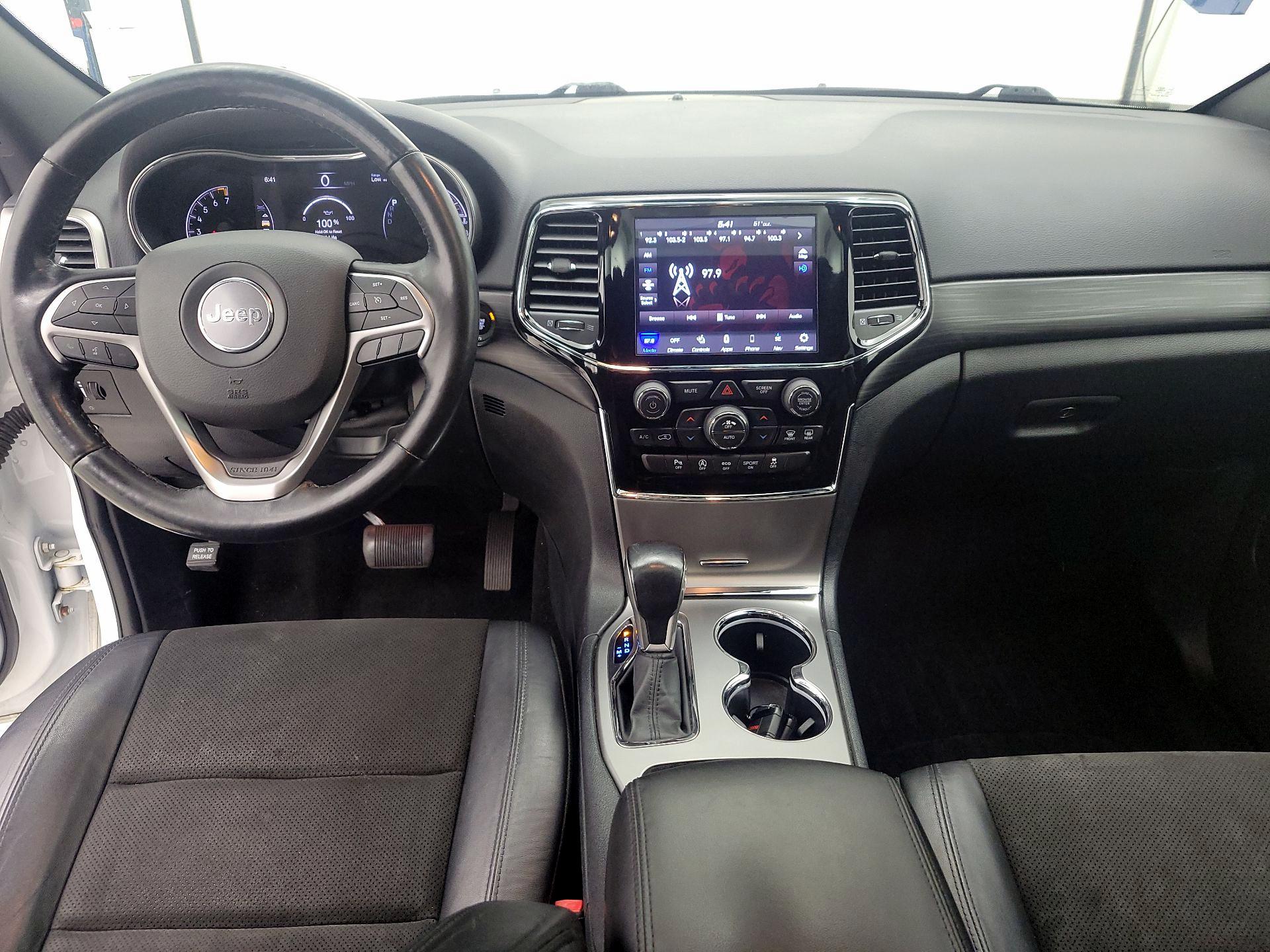 Thumbnail: 2020 Jeep Grand Cherokee - 9