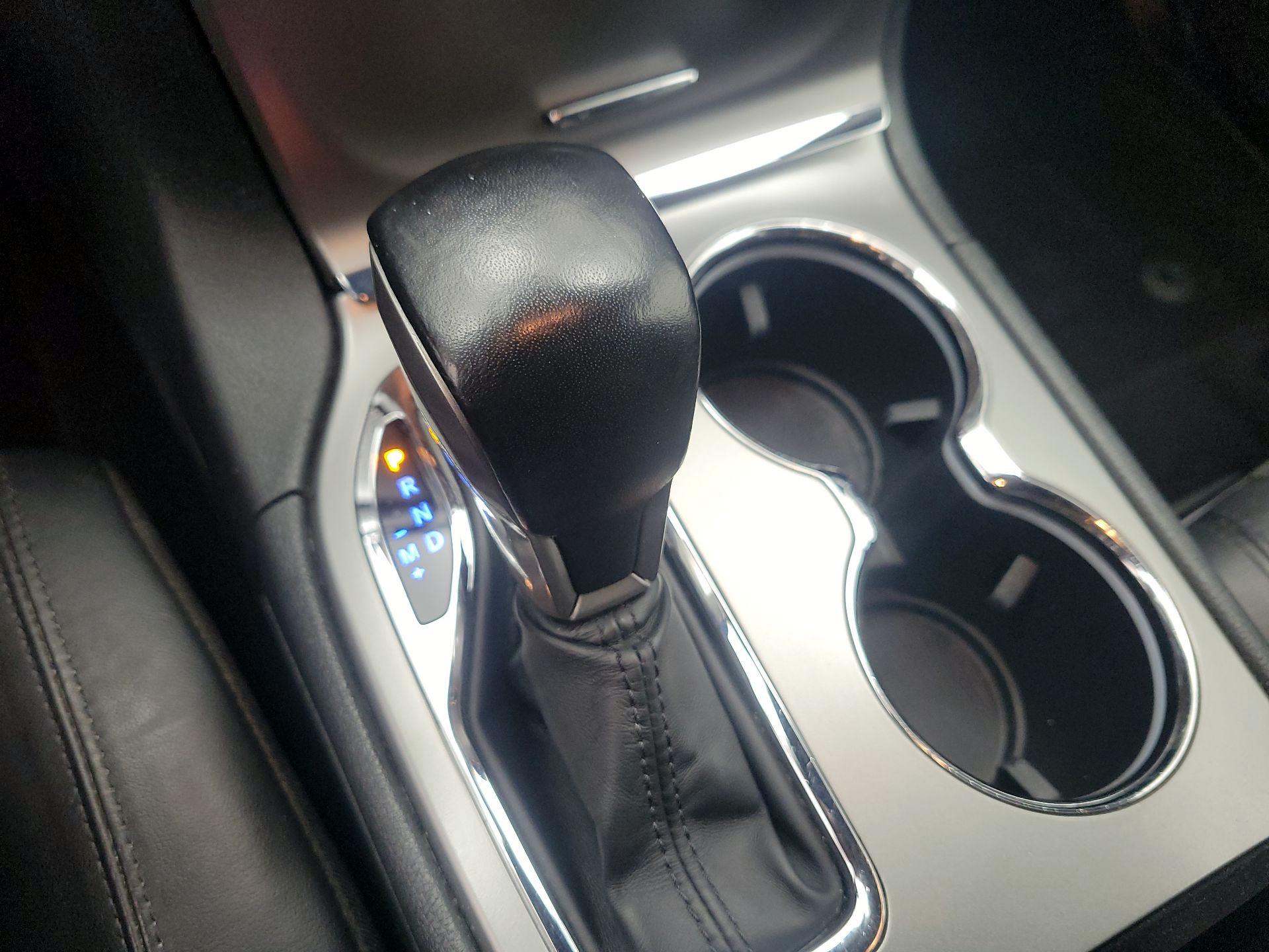 Thumbnail: 2020 Jeep Grand Cherokee - 17