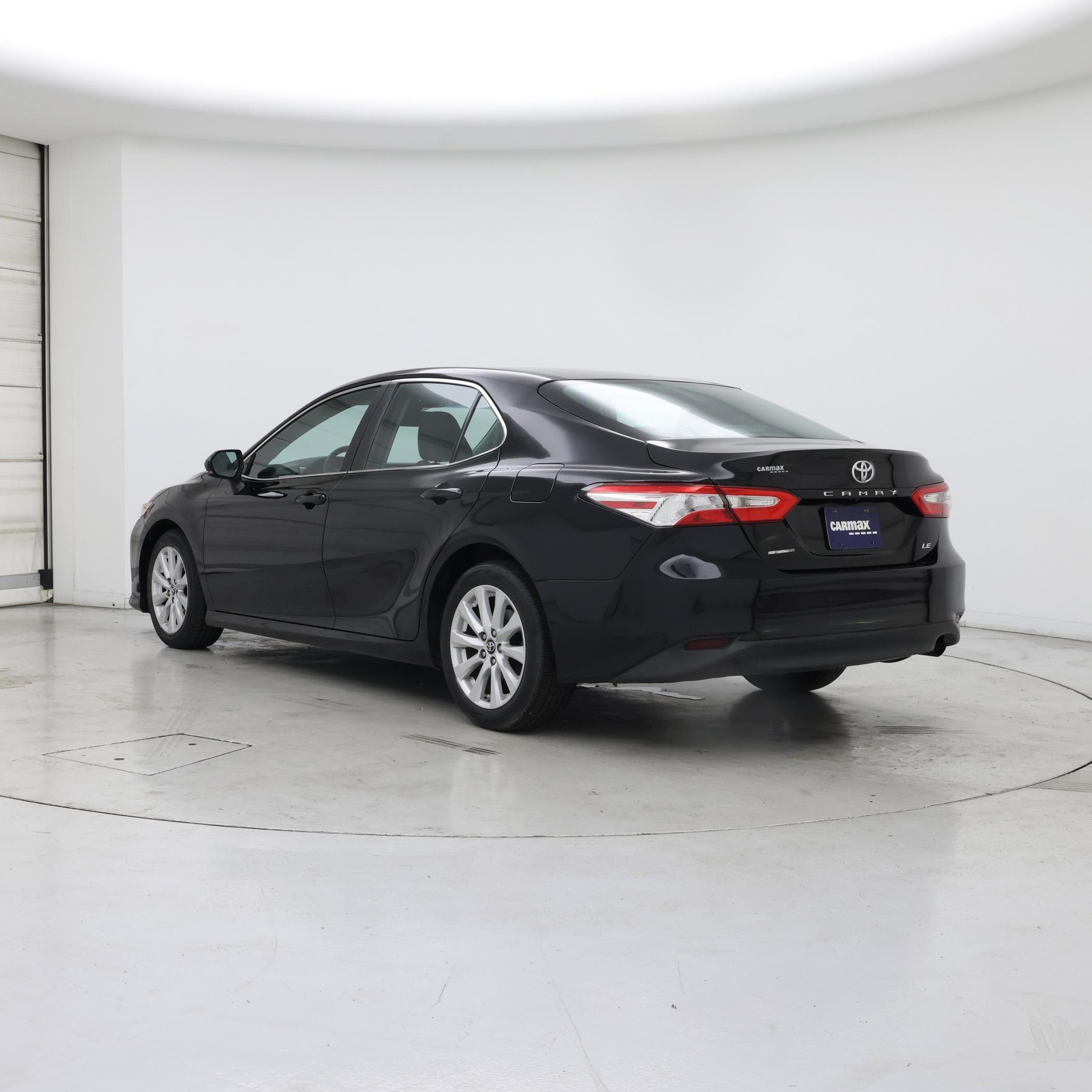 Thumbnail: 2018 Toyota Camry - 2