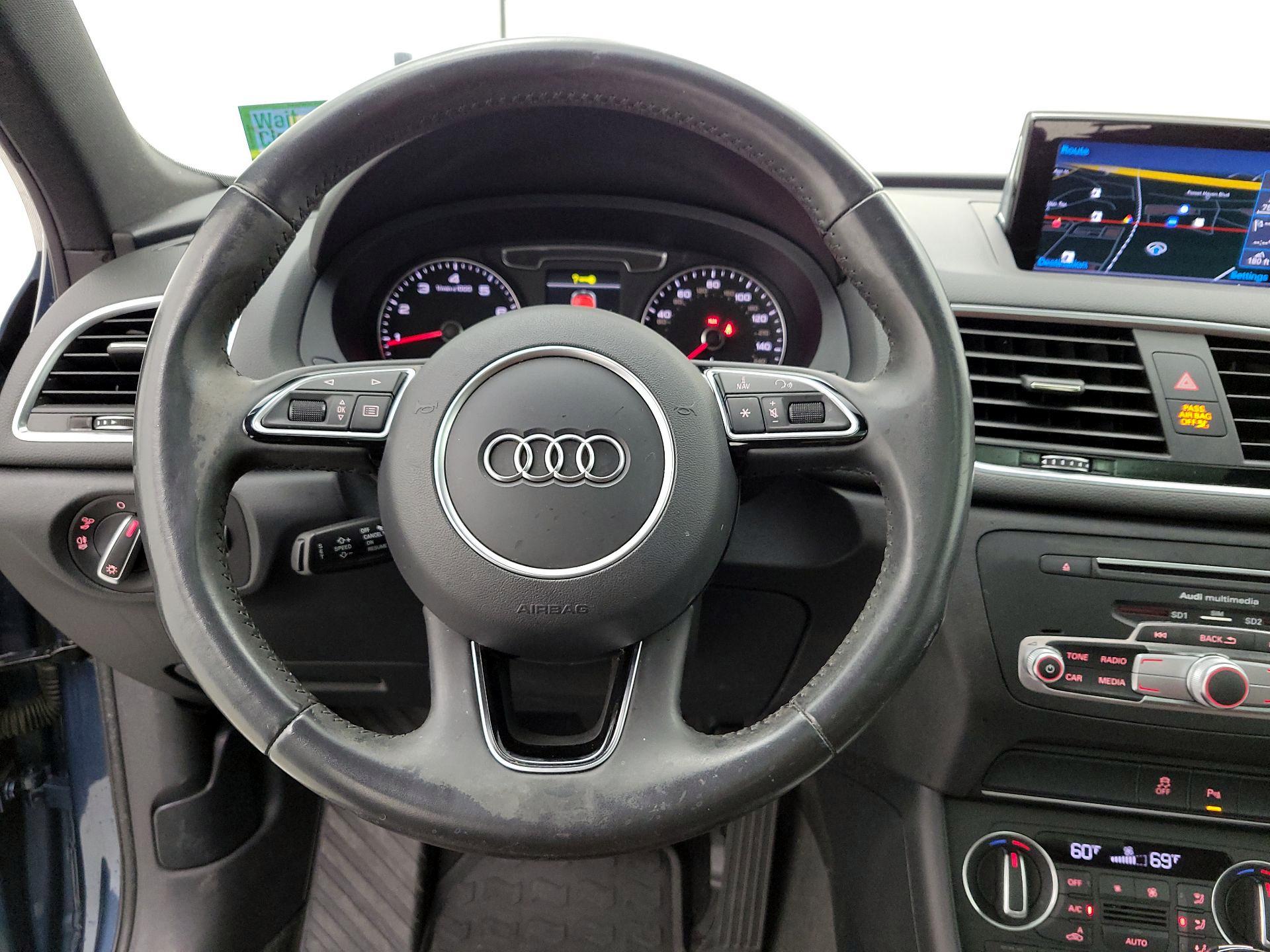 Thumbnail: 2018 Audi Q3 - 10