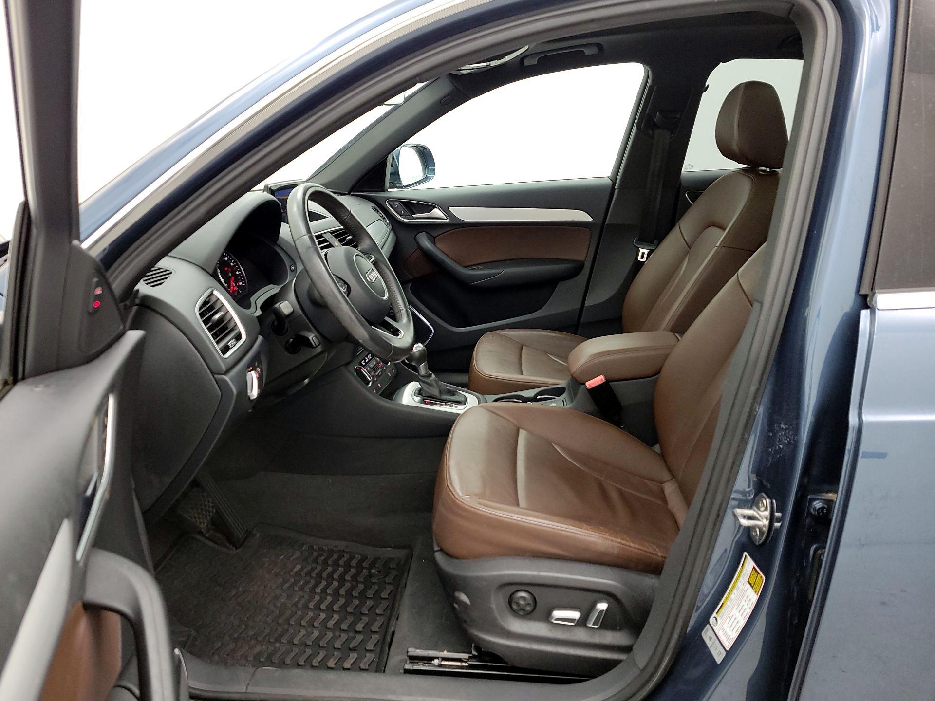 Thumbnail: 2018 Audi Q3 - 11