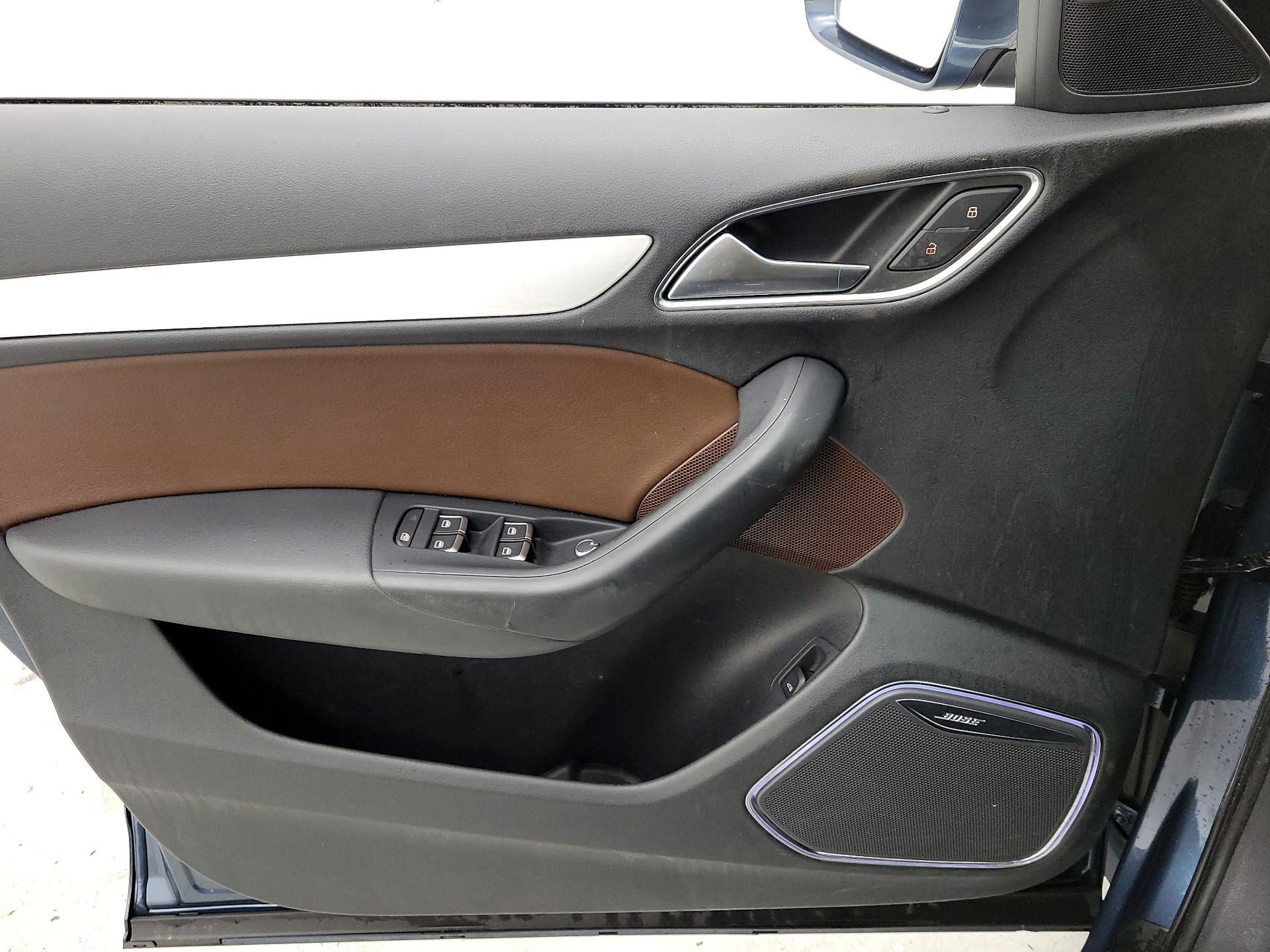 Thumbnail: 2018 Audi Q3 - 12