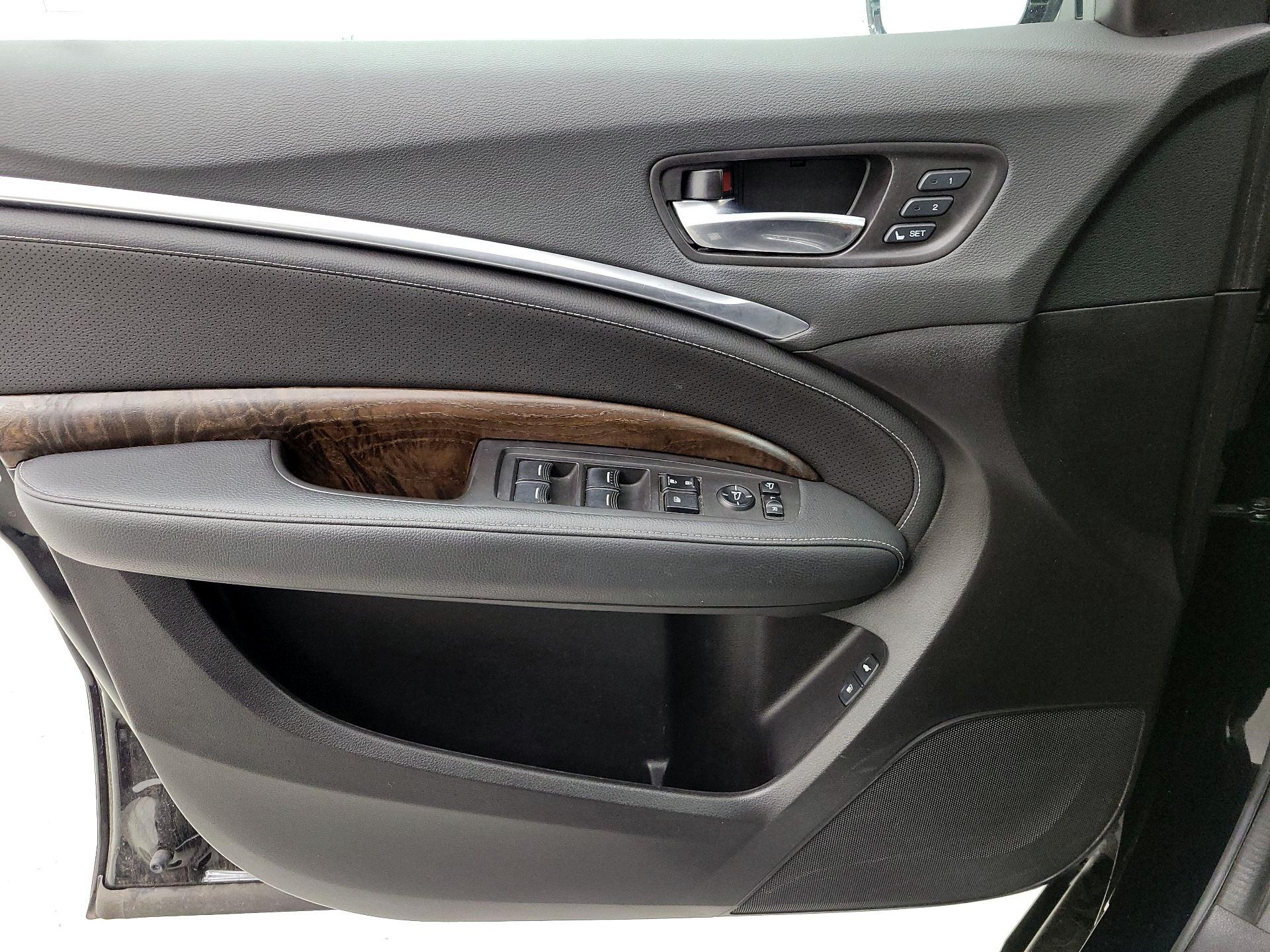 Thumbnail: 2019 Acura MDX - 12