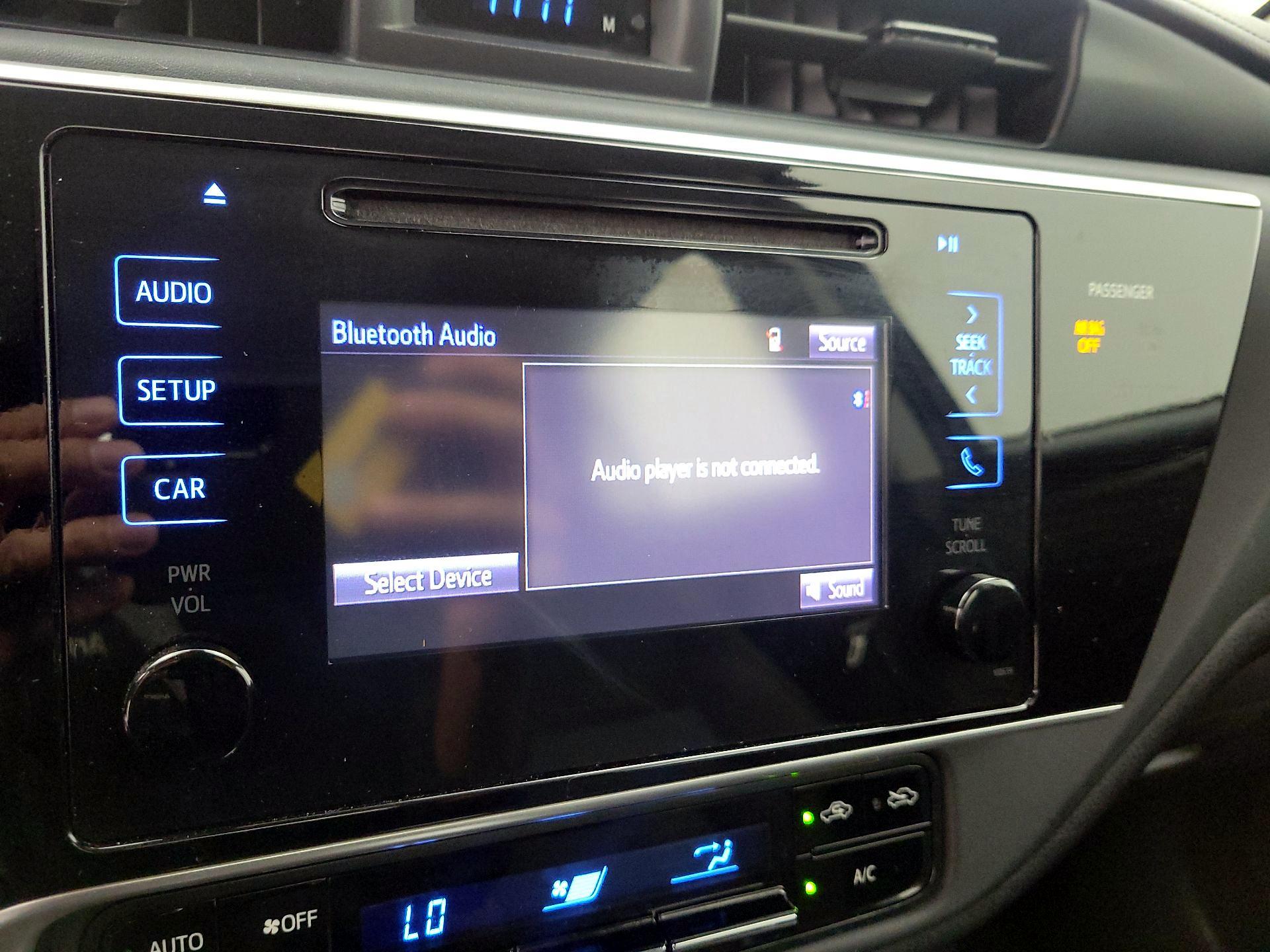 Thumbnail: 2017 Toyota Corolla - 15