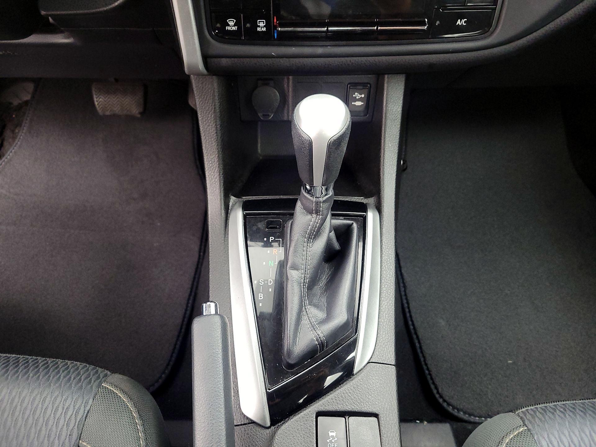 Thumbnail: 2017 Toyota Corolla - 17