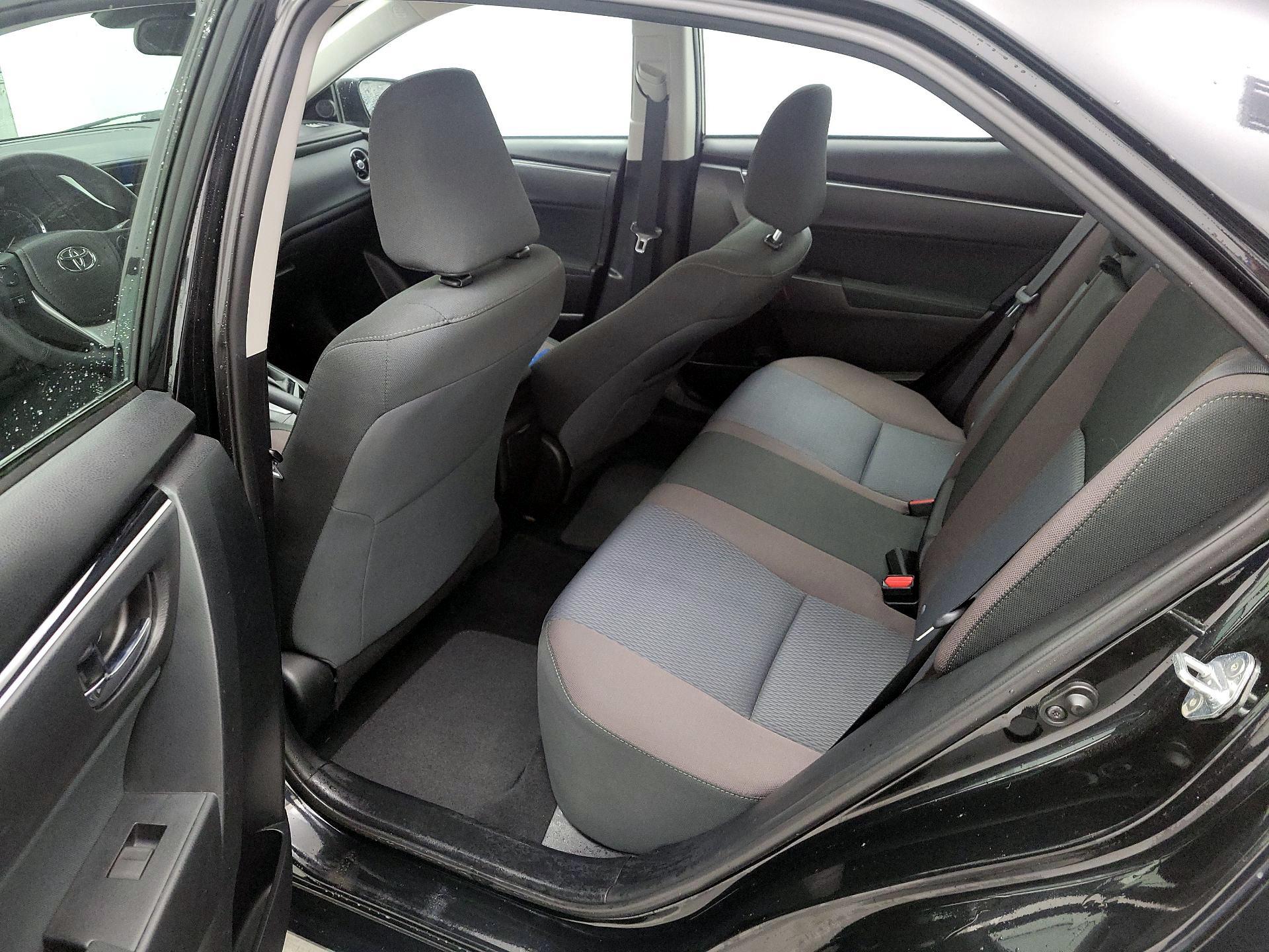 Thumbnail: 2017 Toyota Corolla - 19