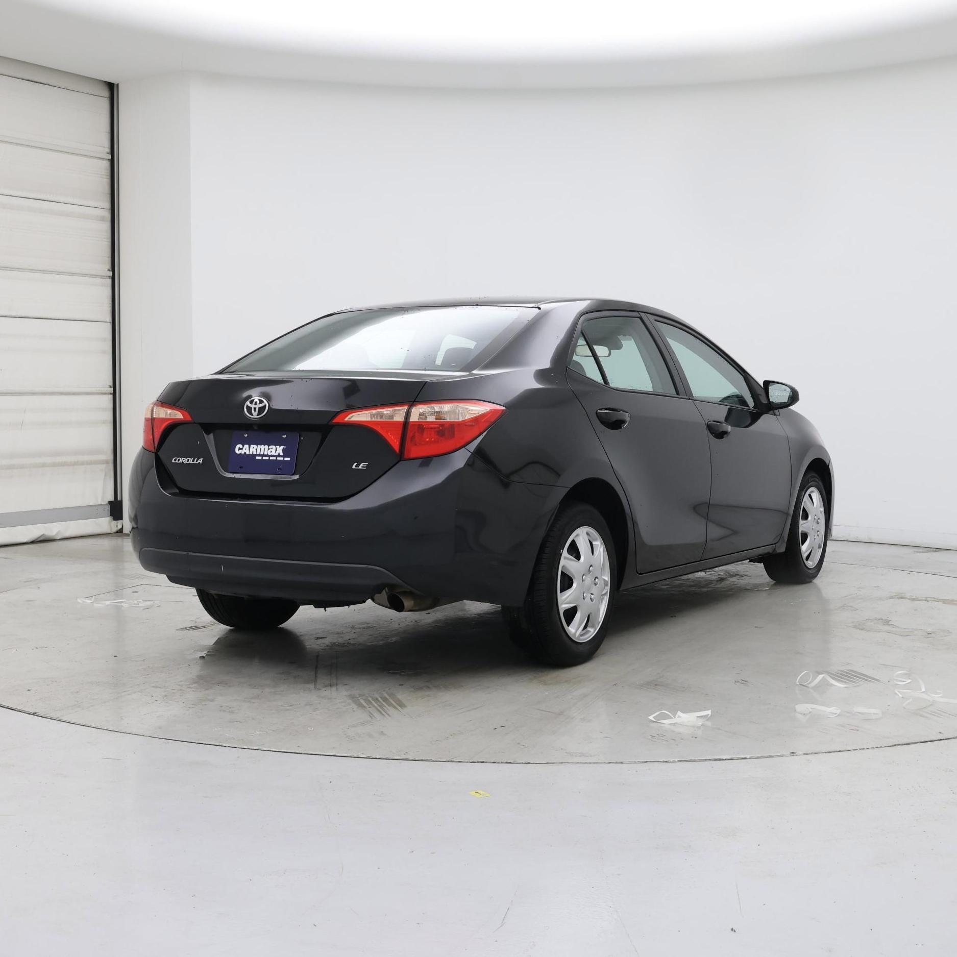 Thumbnail: 2017 Toyota Corolla - 8