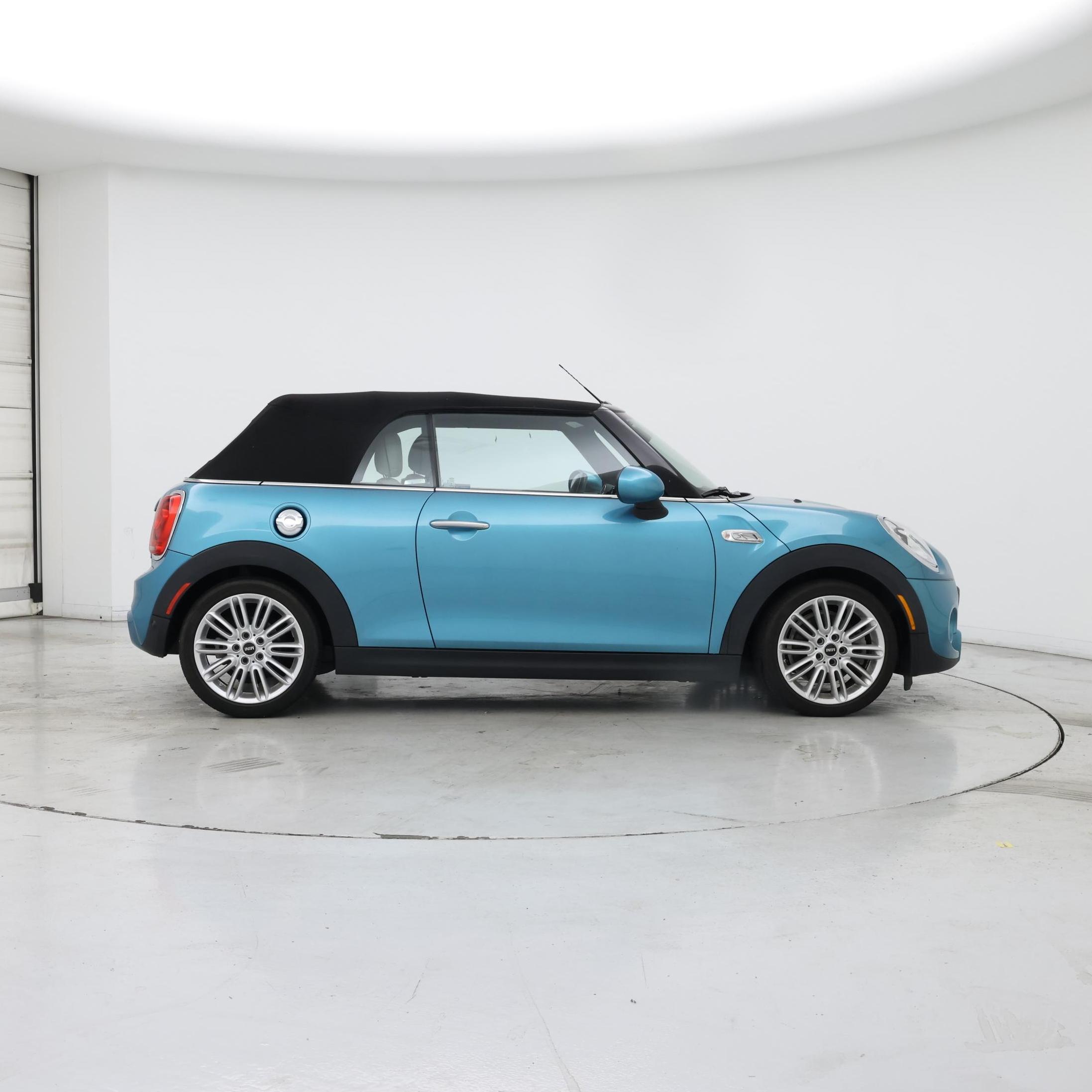 Thumbnail: 2018 MINI Cooper - 7