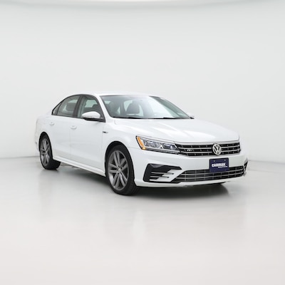 2018 Volkswagen Passat R-Line