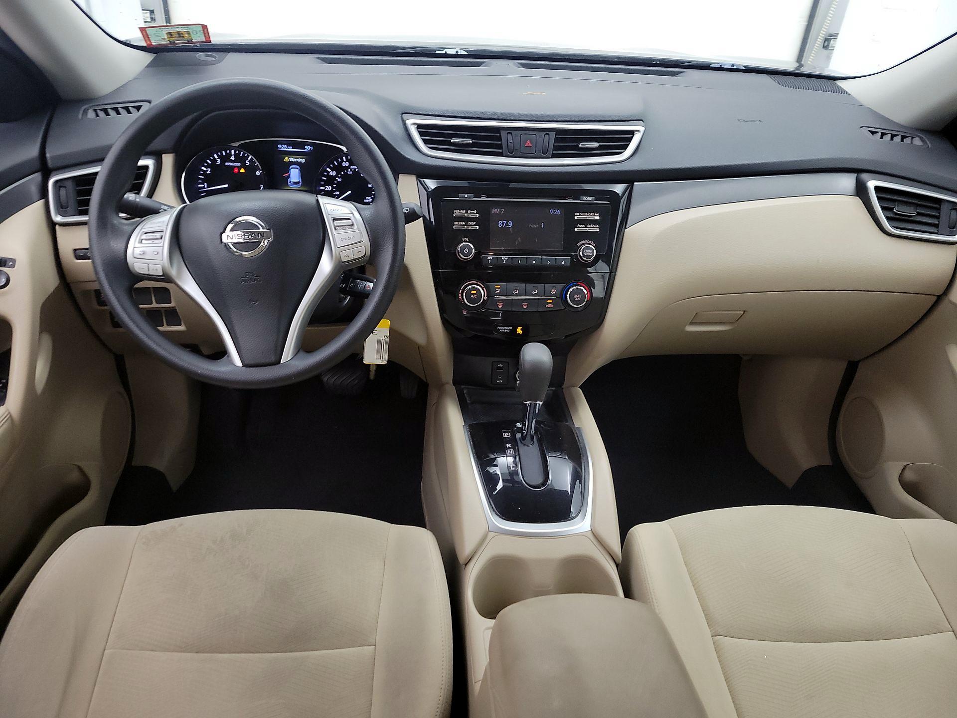 Thumbnail: 2016 Nissan Rogue - 9