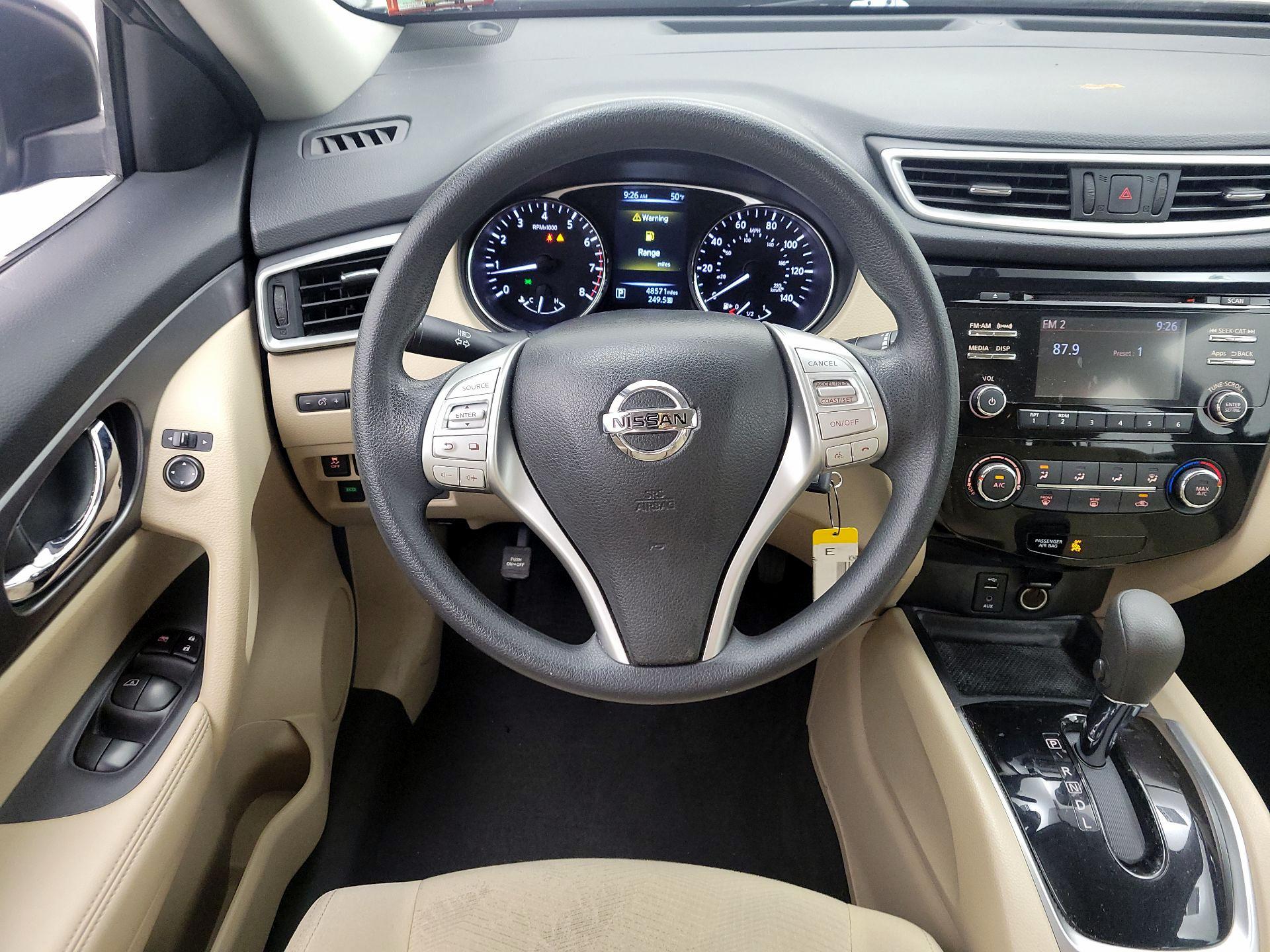 Thumbnail: 2016 Nissan Rogue - 10