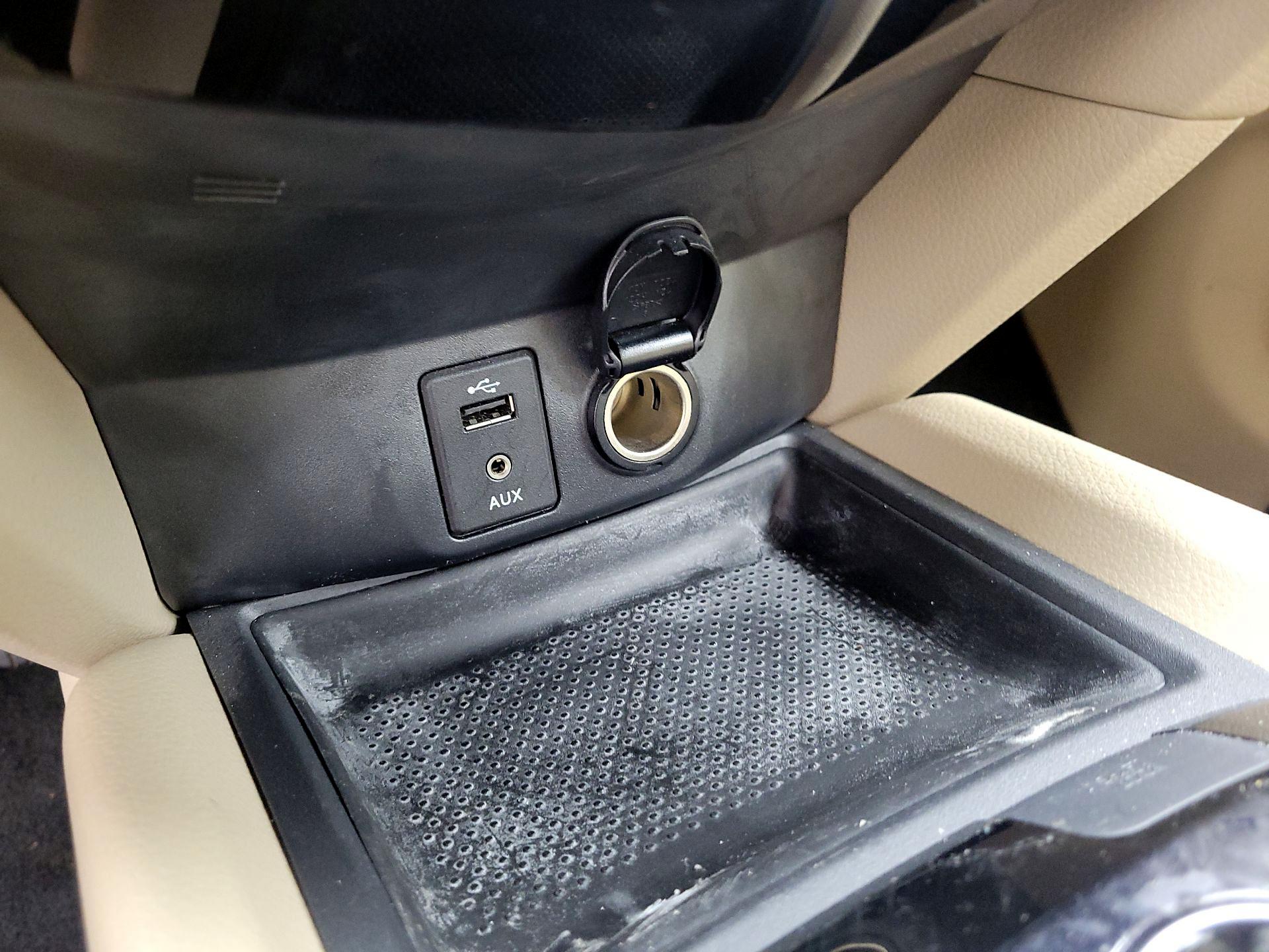 Thumbnail: 2016 Nissan Rogue - 18