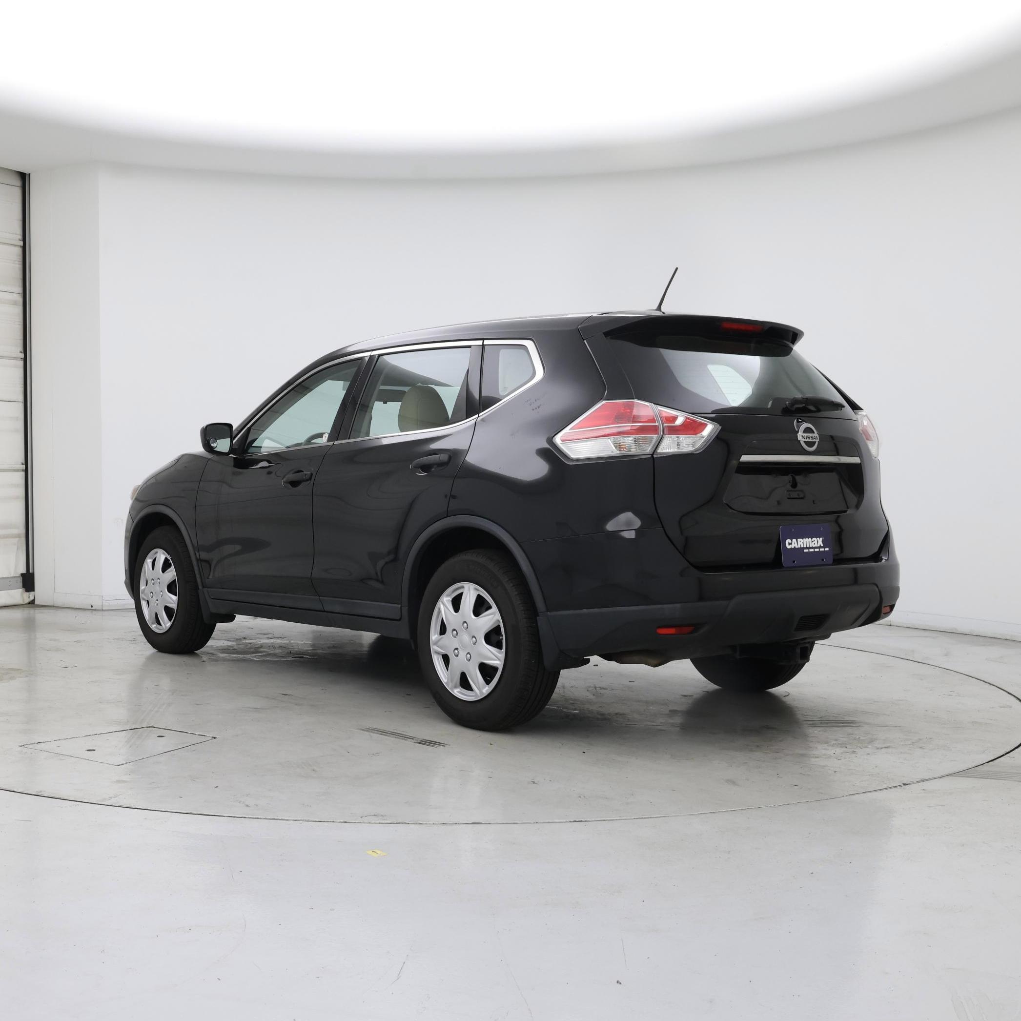 Thumbnail: 2016 Nissan Rogue - 2