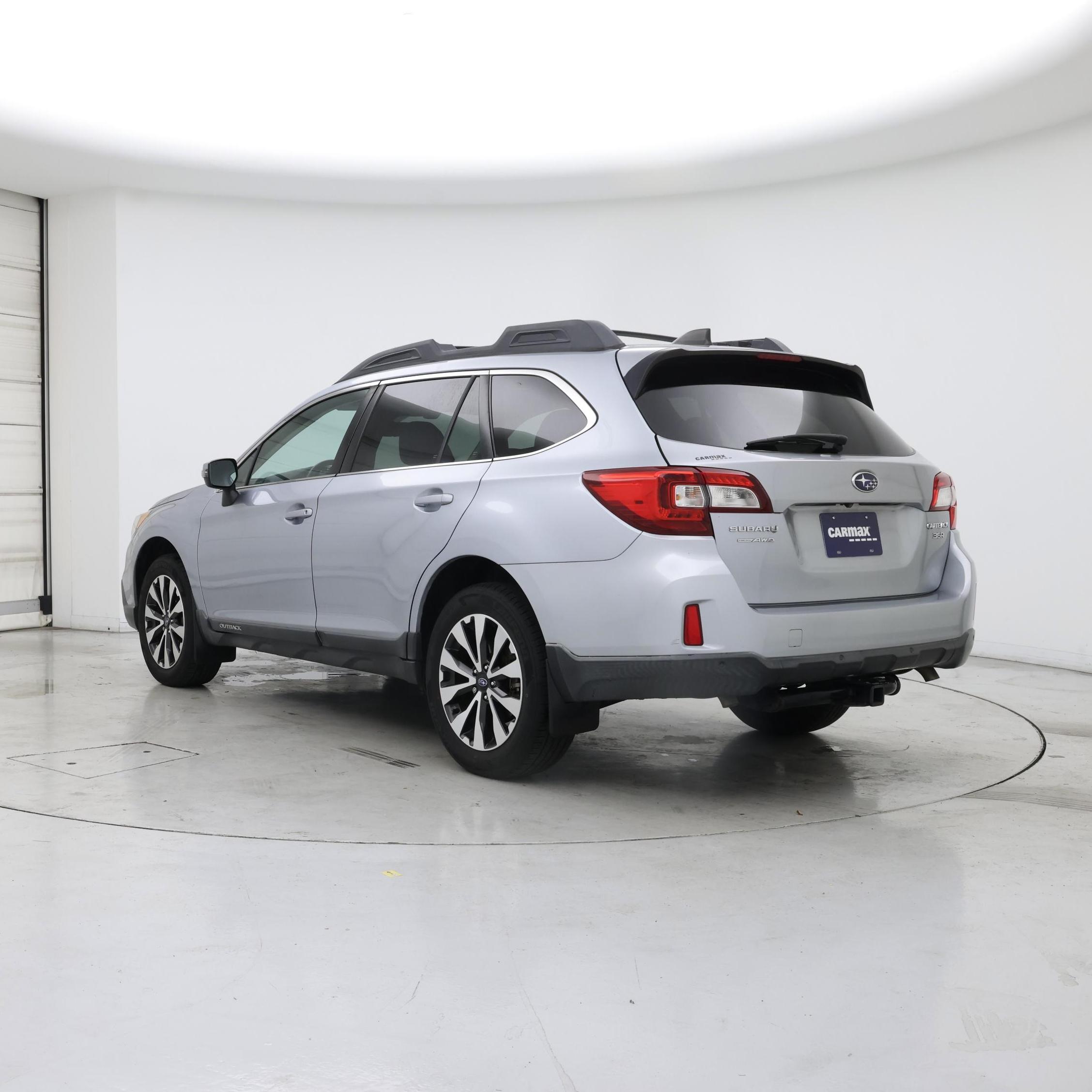 Thumbnail: 2017 Subaru Outback - 2