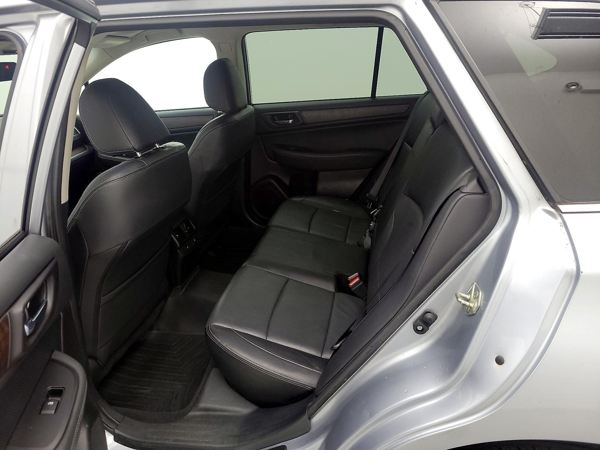 Thumbnail: 2017 Subaru Outback - 20