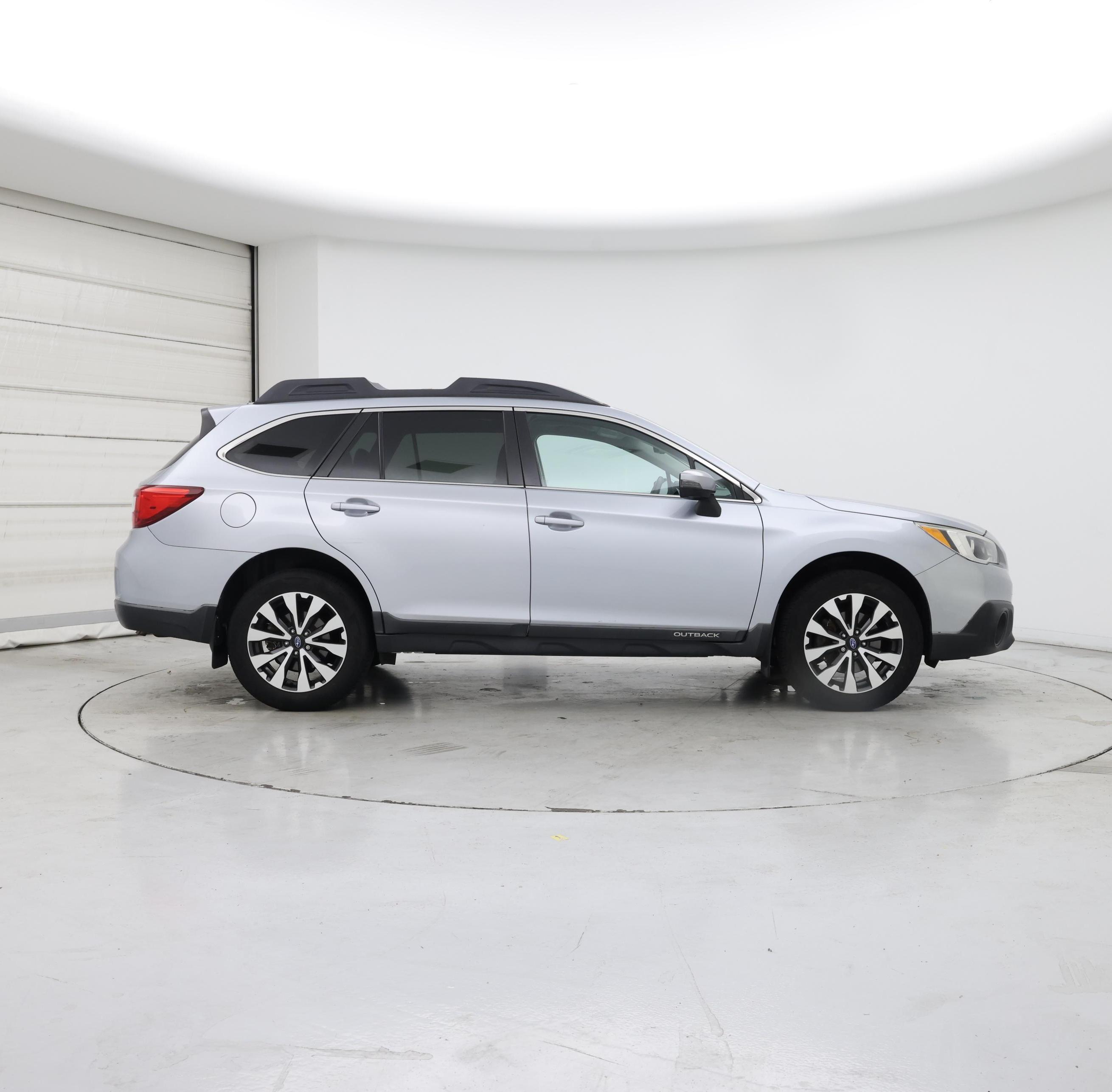 Thumbnail: 2017 Subaru Outback - 7