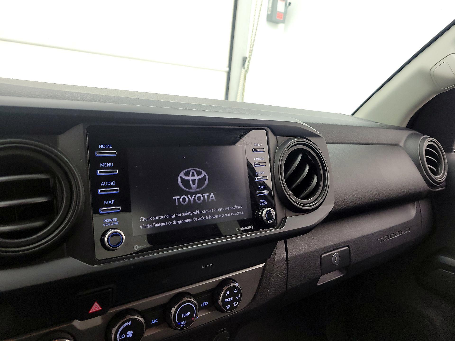 Thumbnail: 2020 Toyota Tacoma - 15