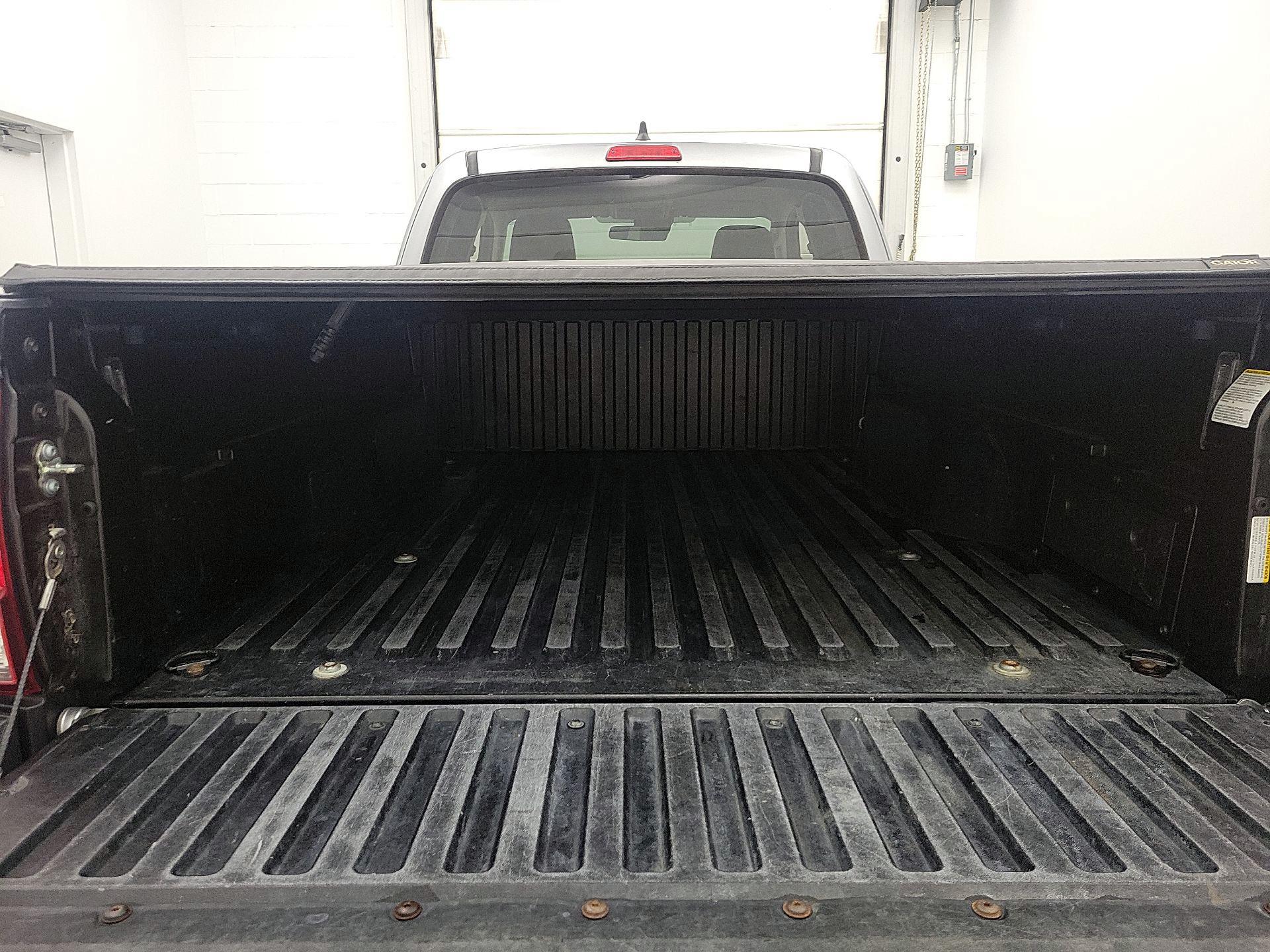 Thumbnail: 2020 Toyota Tacoma - 20