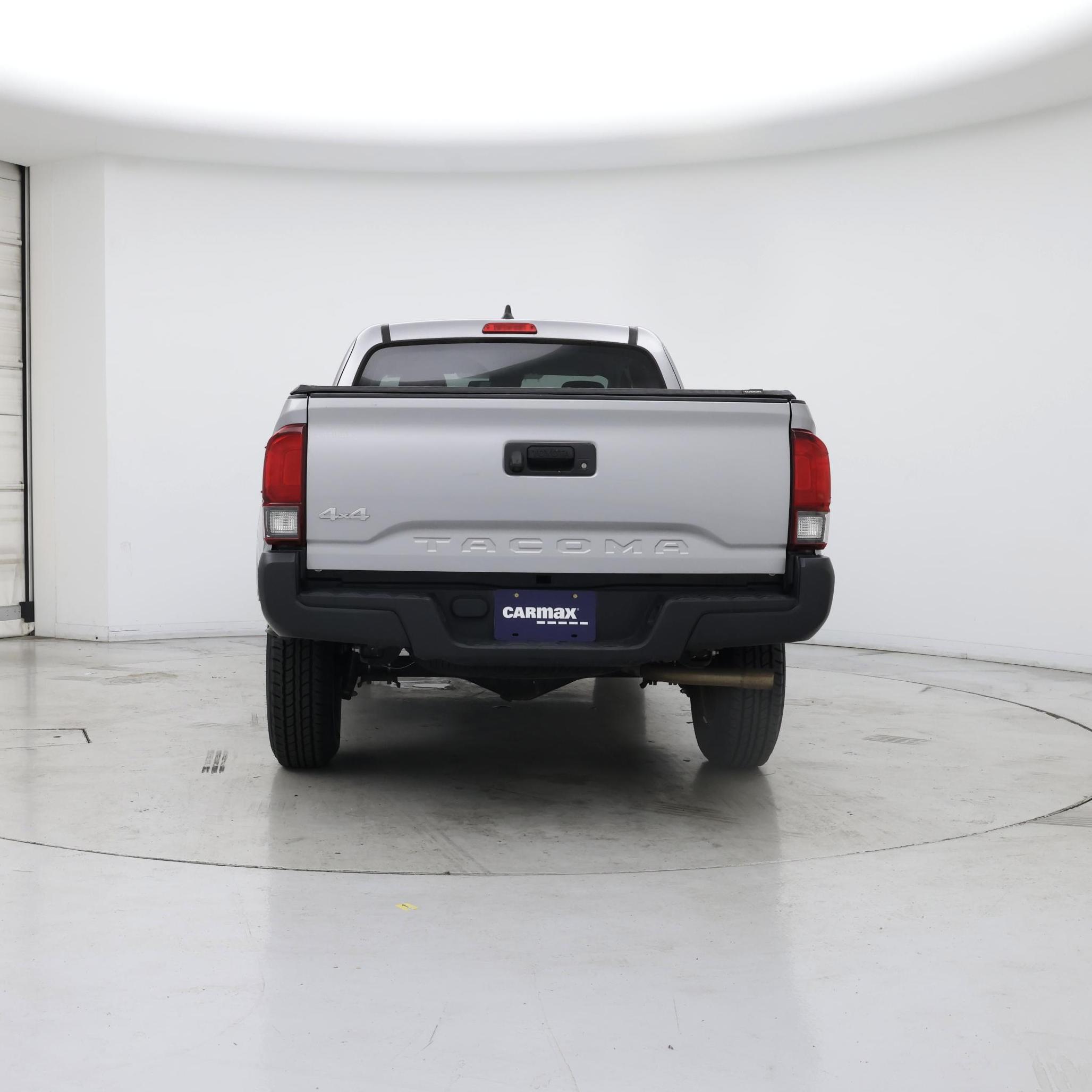 Thumbnail: 2020 Toyota Tacoma - 6