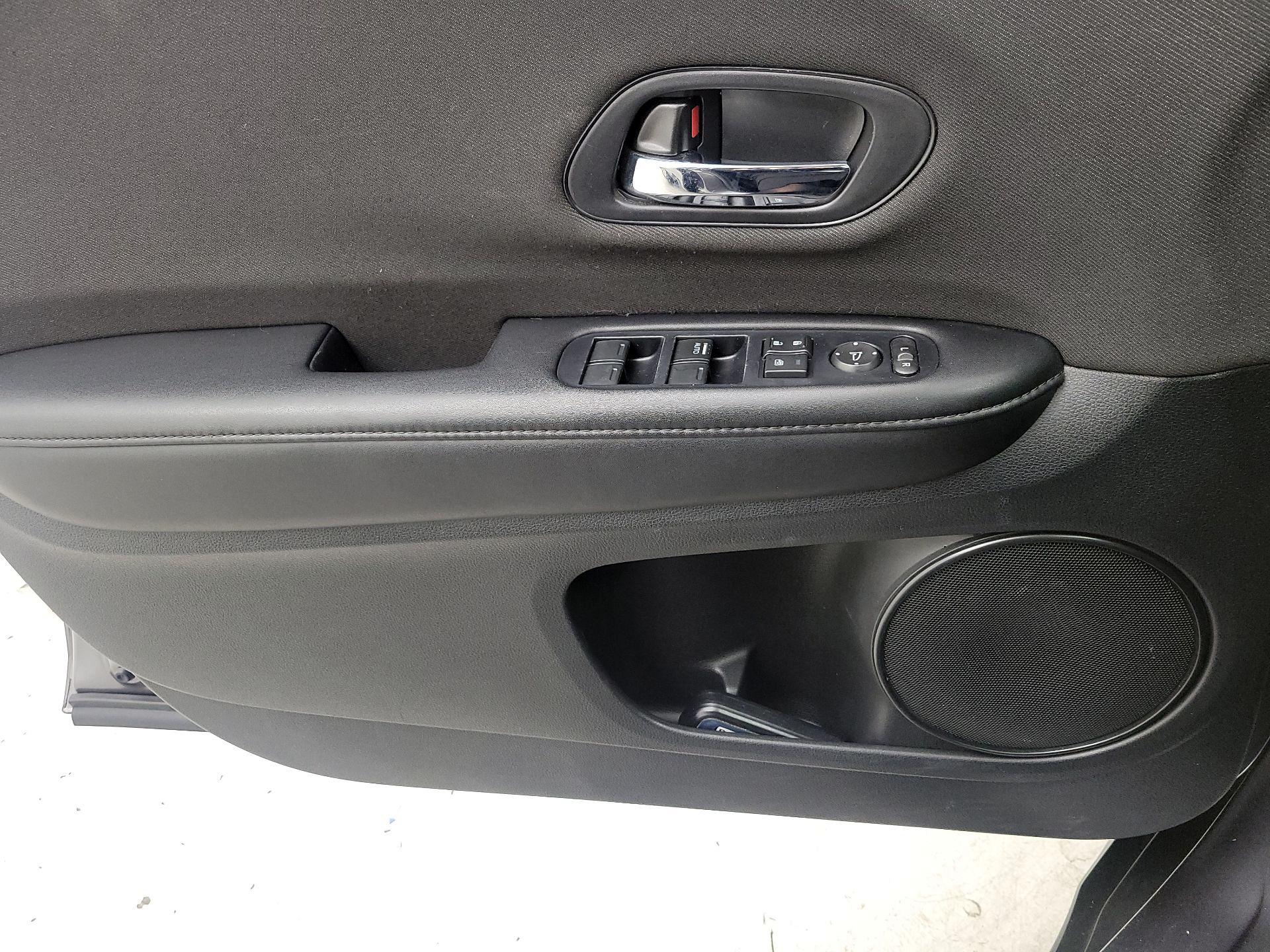 Thumbnail: 2020 Honda HR-V - 12