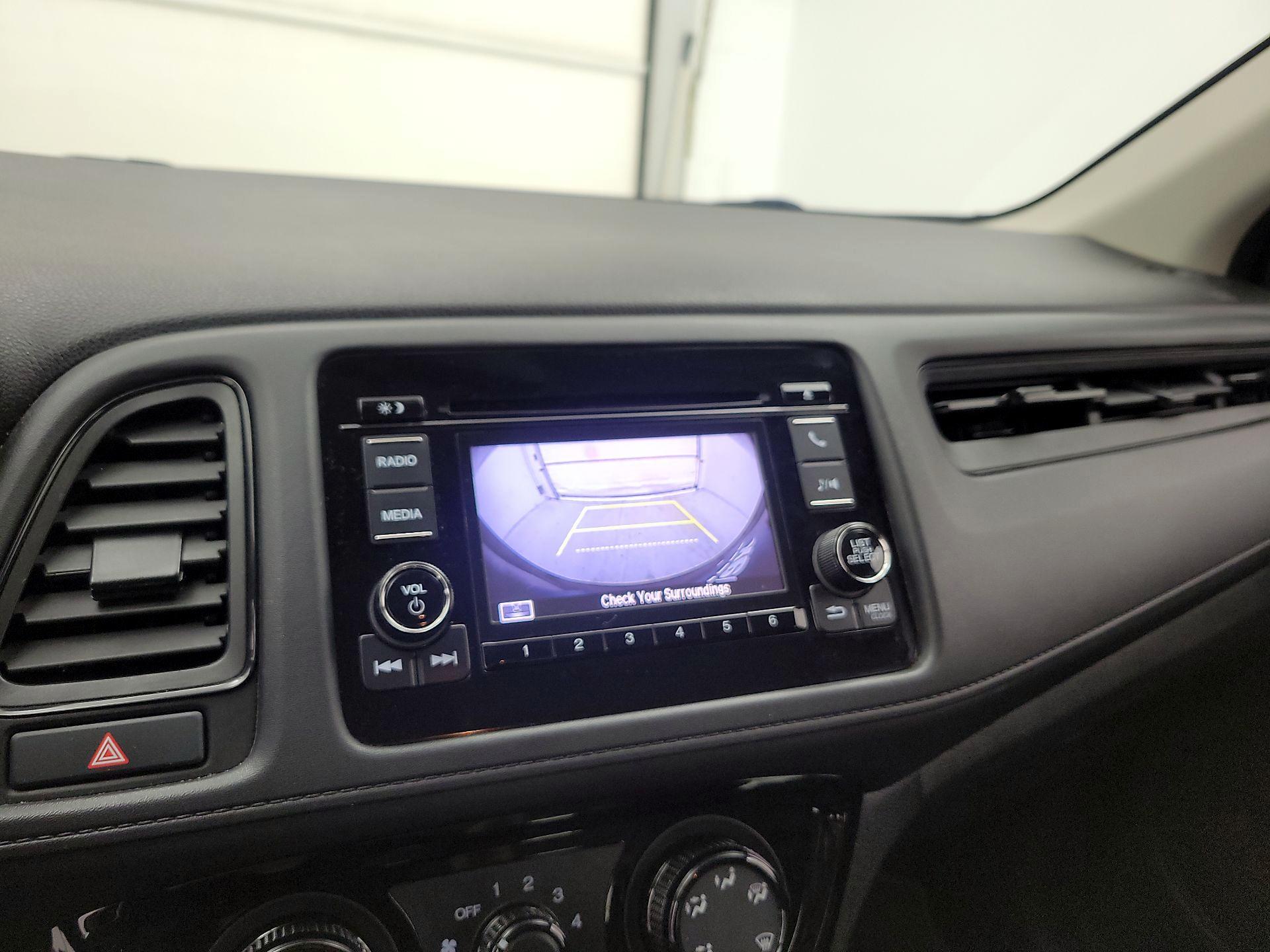 Thumbnail: 2020 Honda HR-V - 14