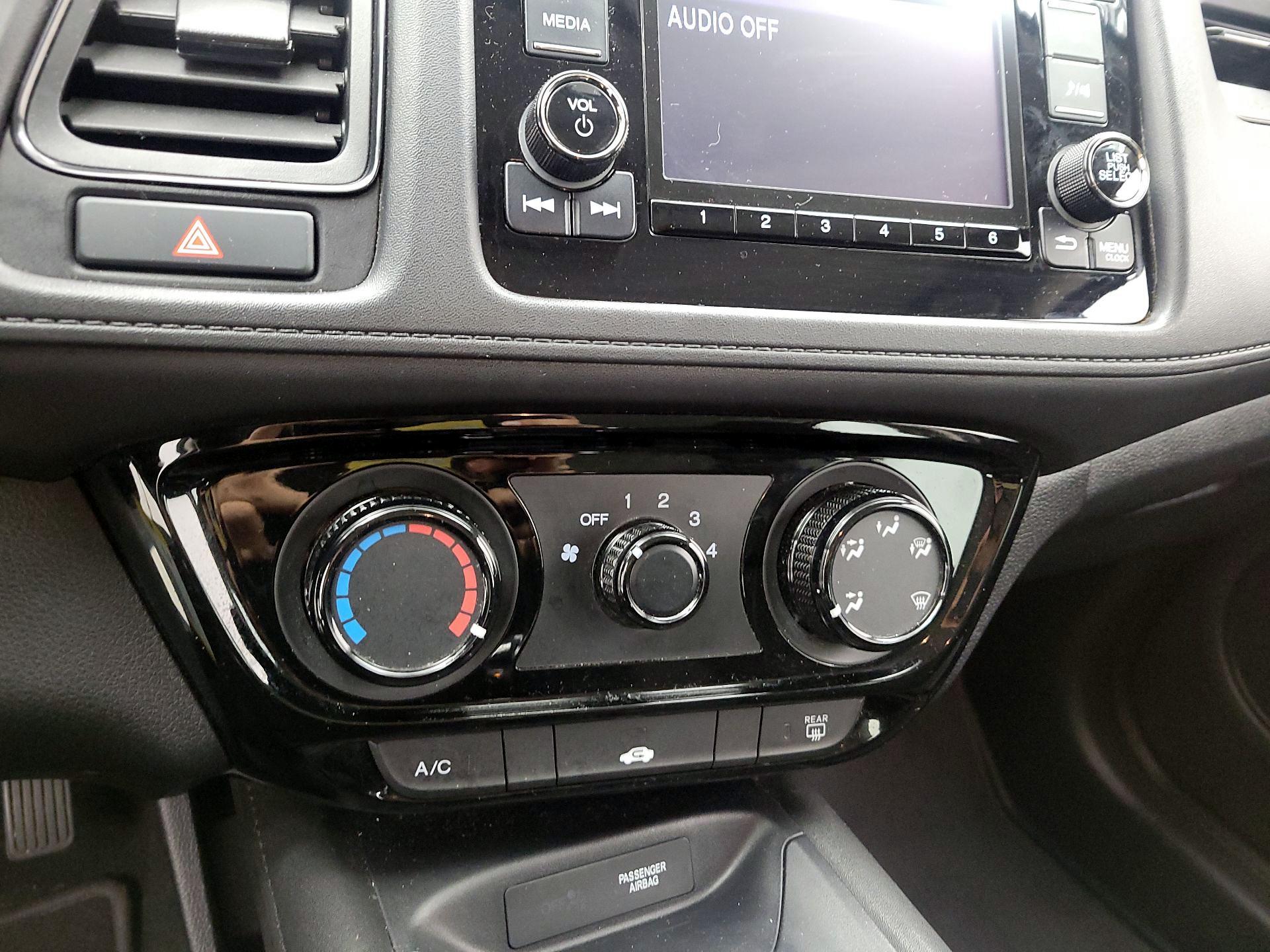 Thumbnail: 2020 Honda HR-V - 16