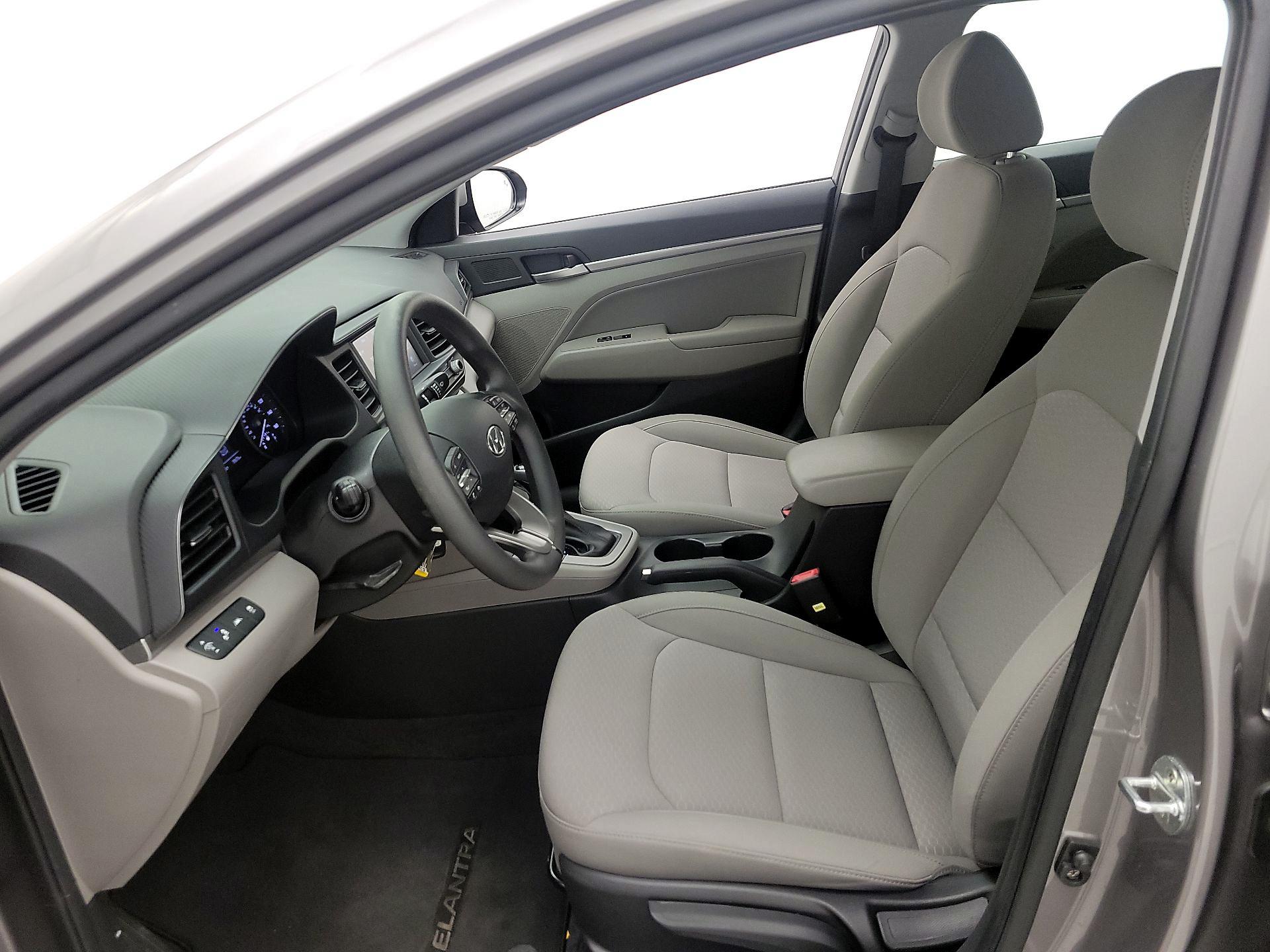 Thumbnail: 2020 Hyundai Elantra - 11