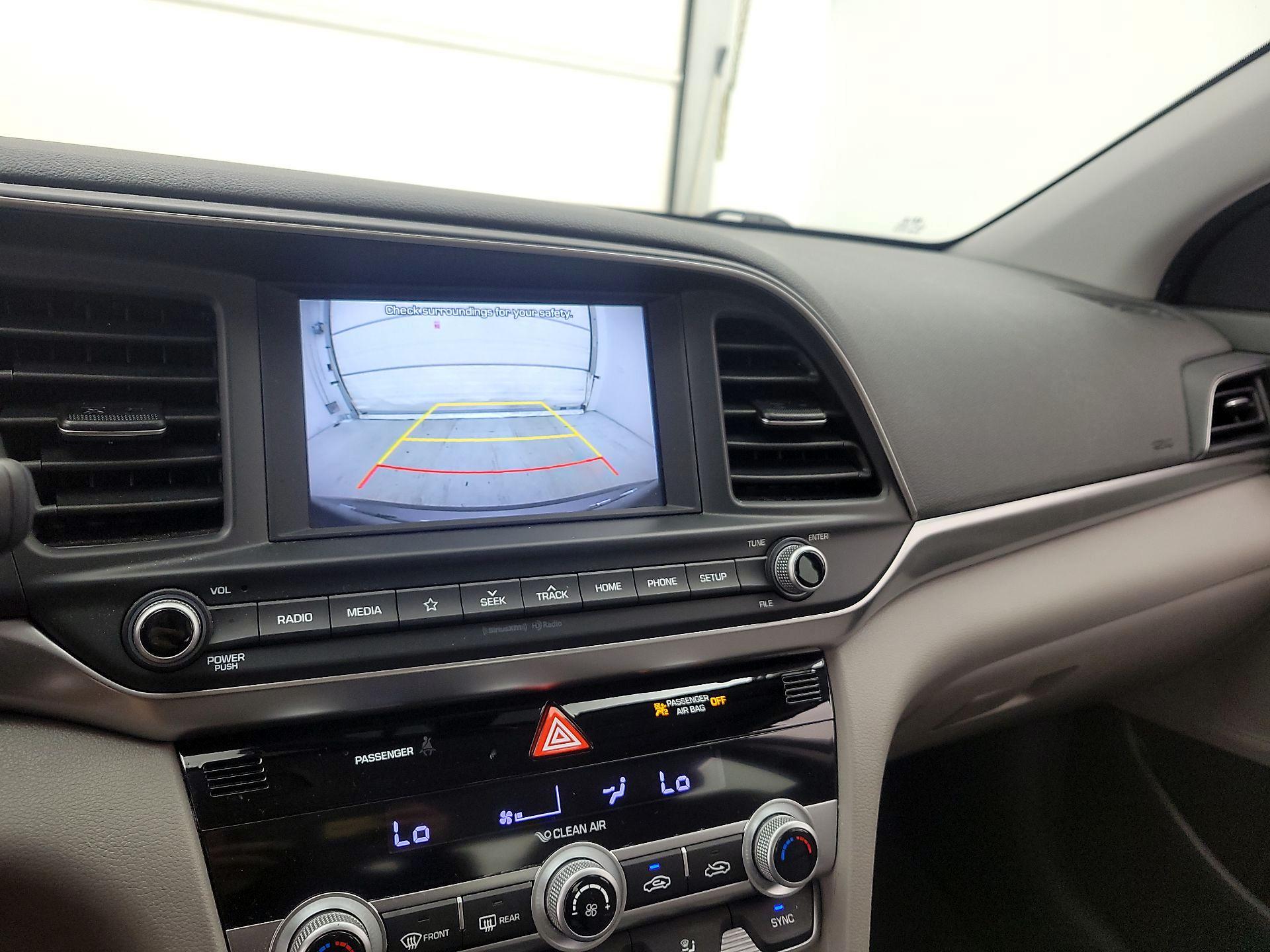 Thumbnail: 2020 Hyundai Elantra - 14