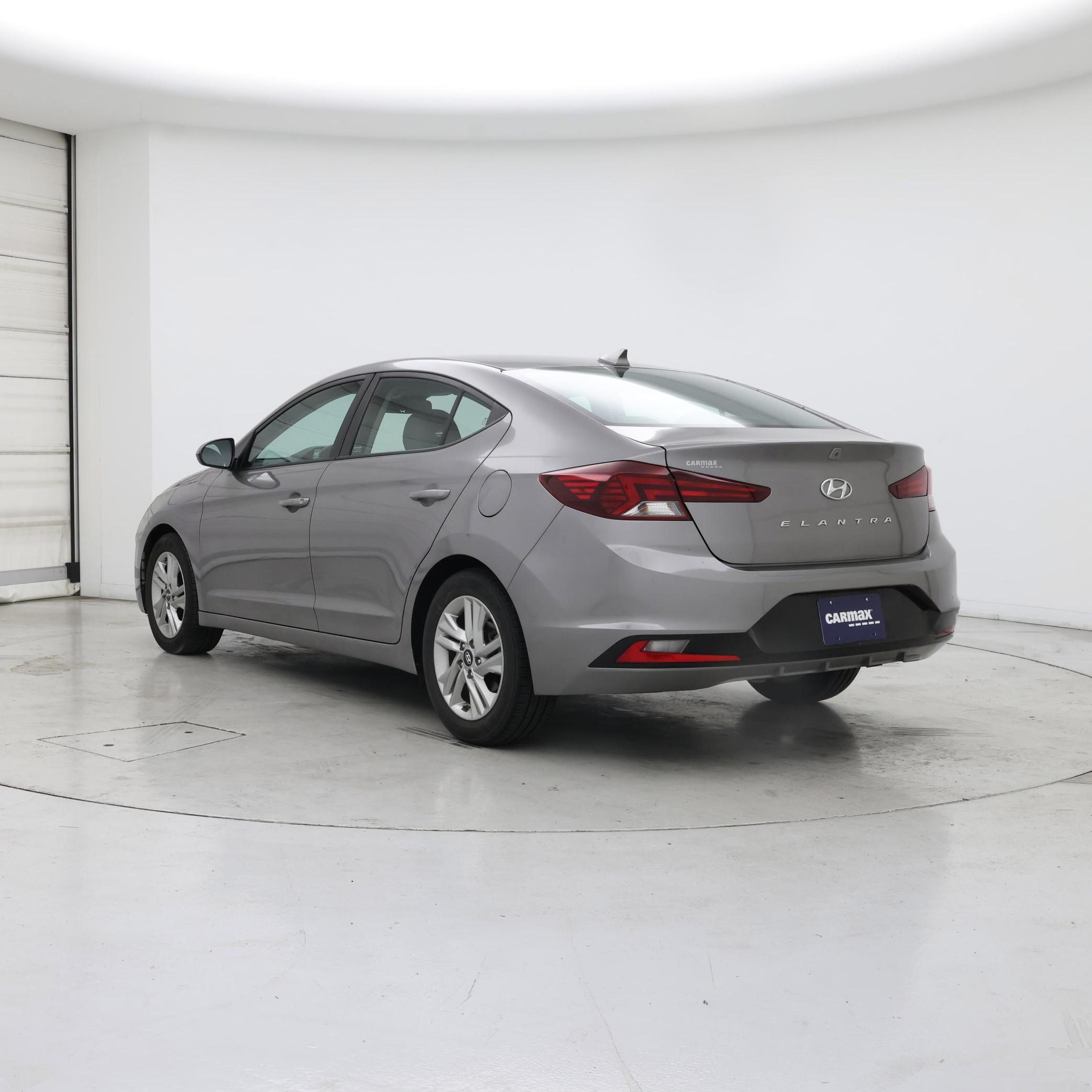 Thumbnail: 2020 Hyundai Elantra - 2