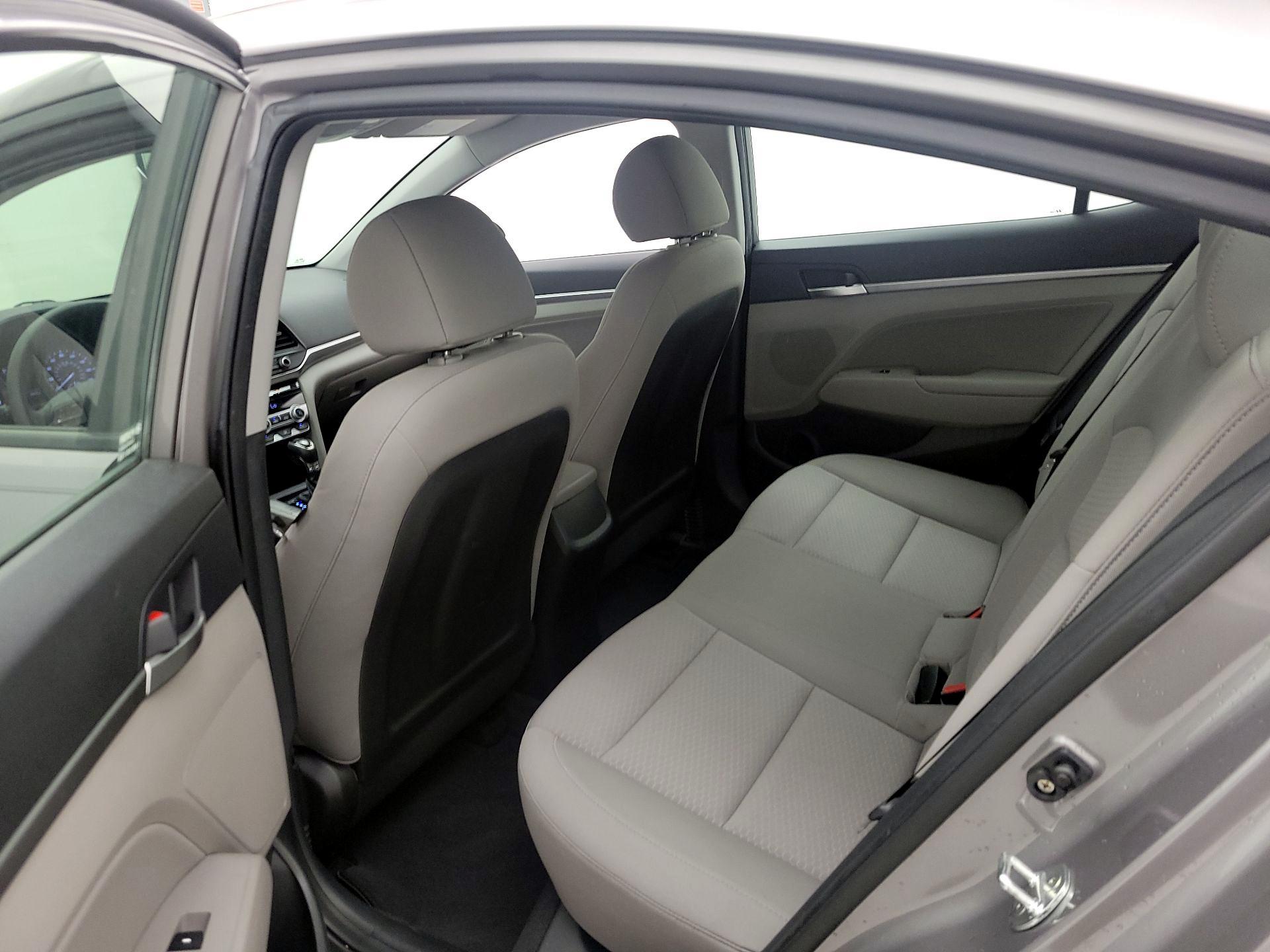 Thumbnail: 2020 Hyundai Elantra - 19