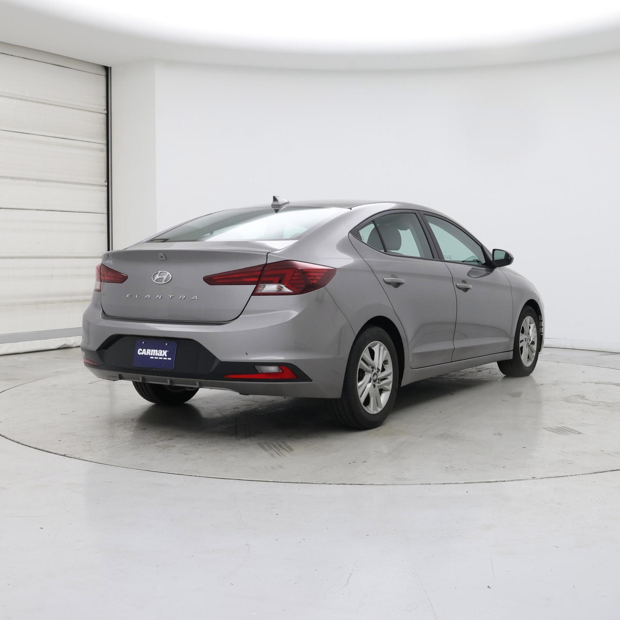 Thumbnail: 2020 Hyundai Elantra - 8