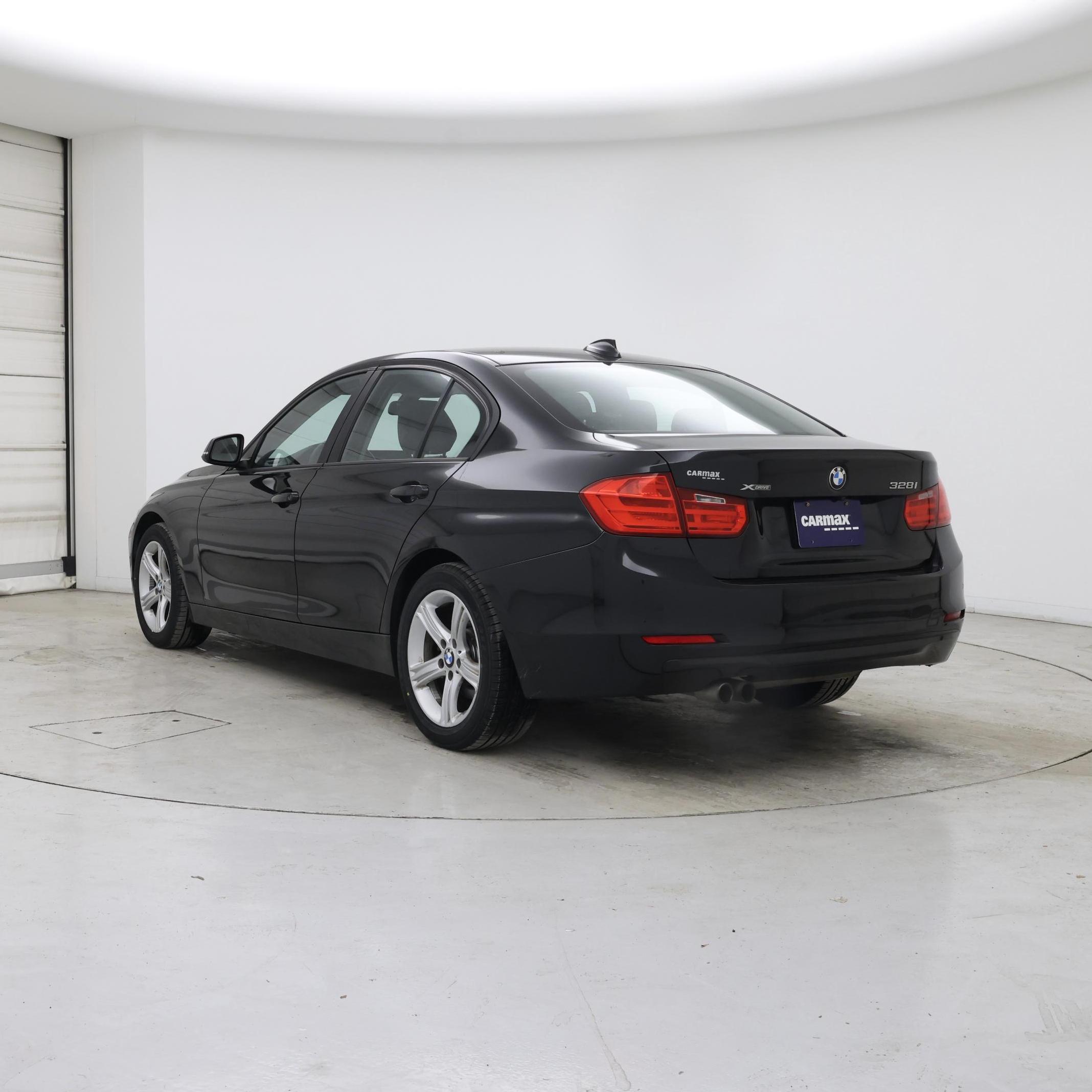 Thumbnail: 2015 BMW 3 Series - 2