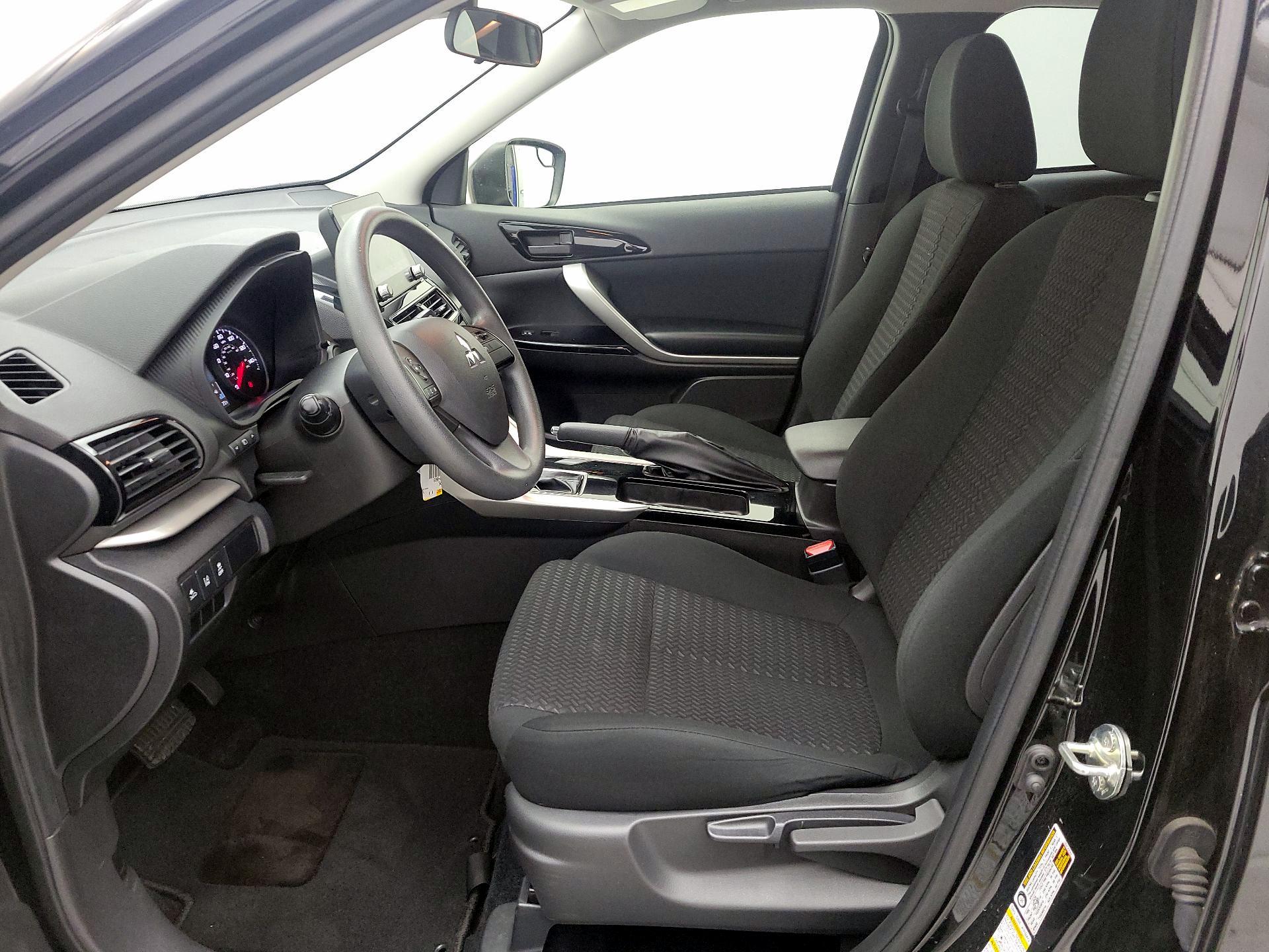 Thumbnail: 2023 Mitsubishi Eclipse Cross - 11