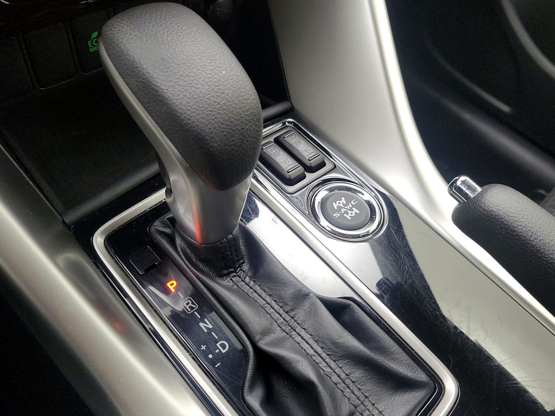 Thumbnail: 2023 Mitsubishi Eclipse Cross - 17