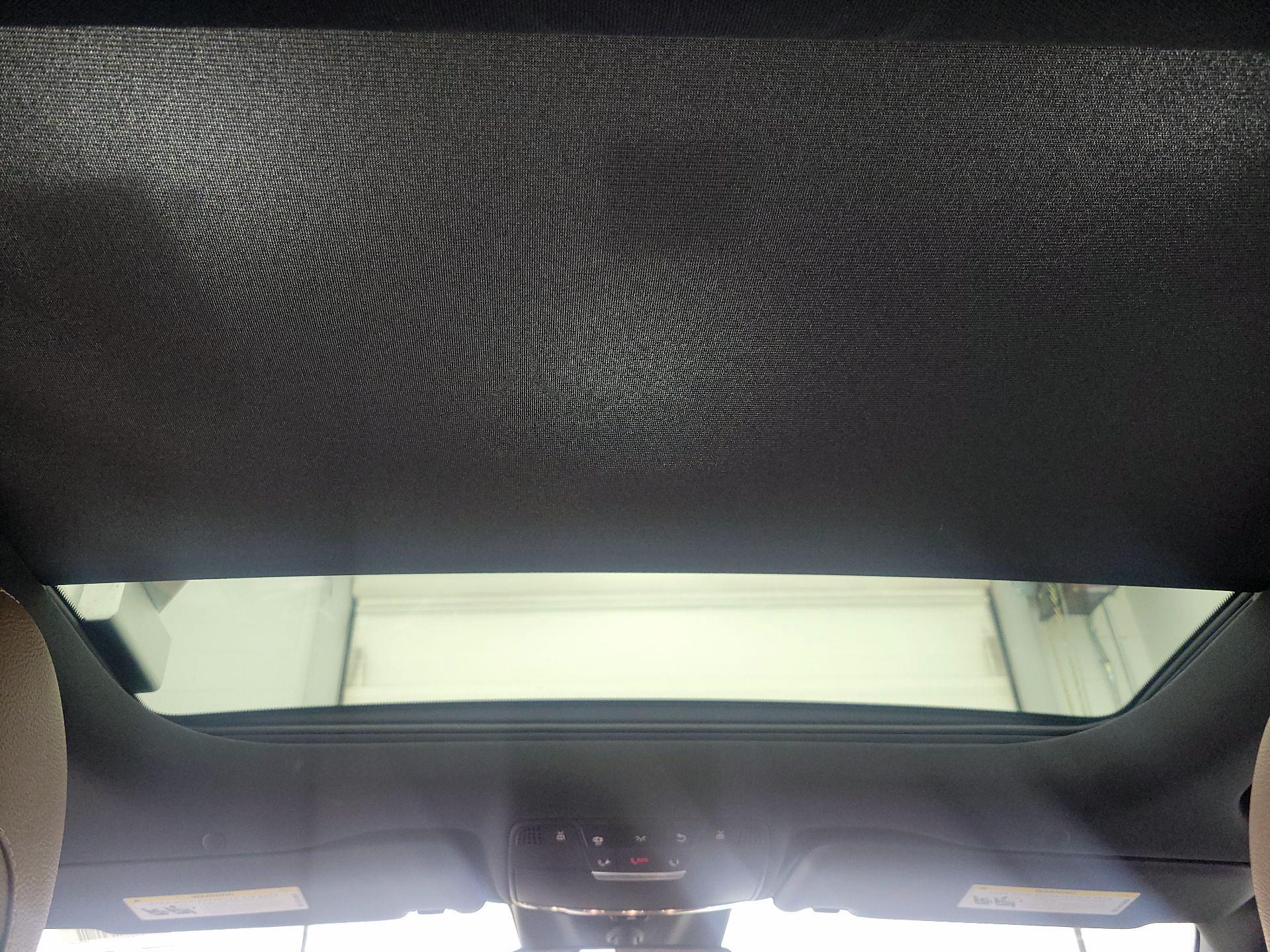 Thumbnail: 2017 Mercedes-Benz E-Class - 20