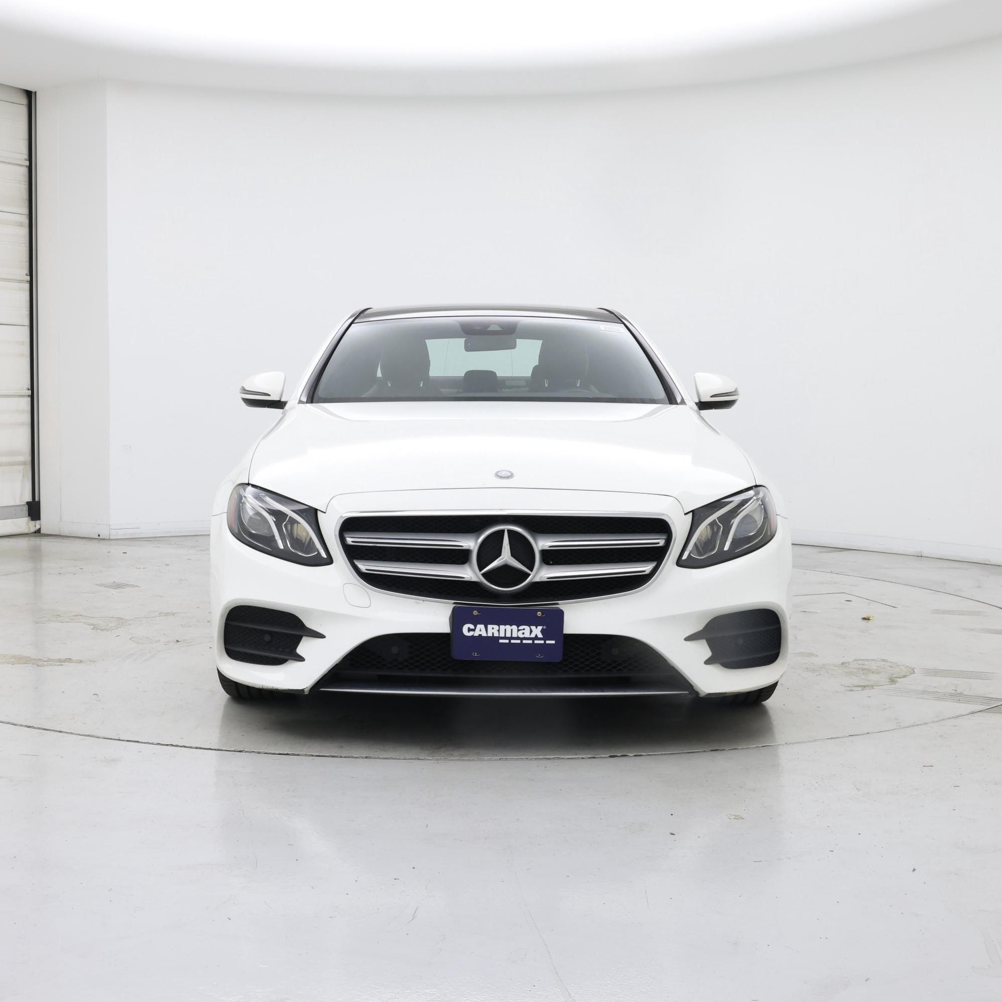 Thumbnail: 2017 Mercedes-Benz E-Class - 5