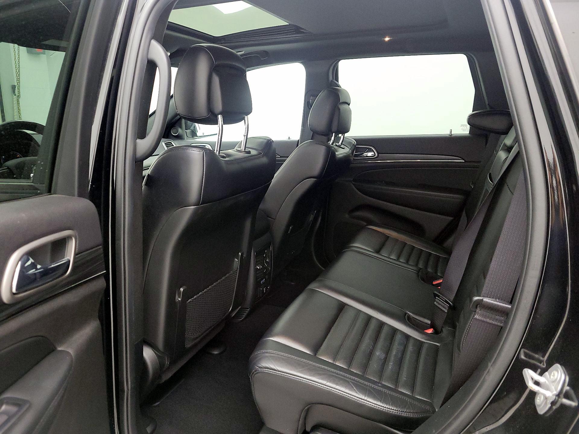 Thumbnail: 2019 Jeep Grand Cherokee - 20