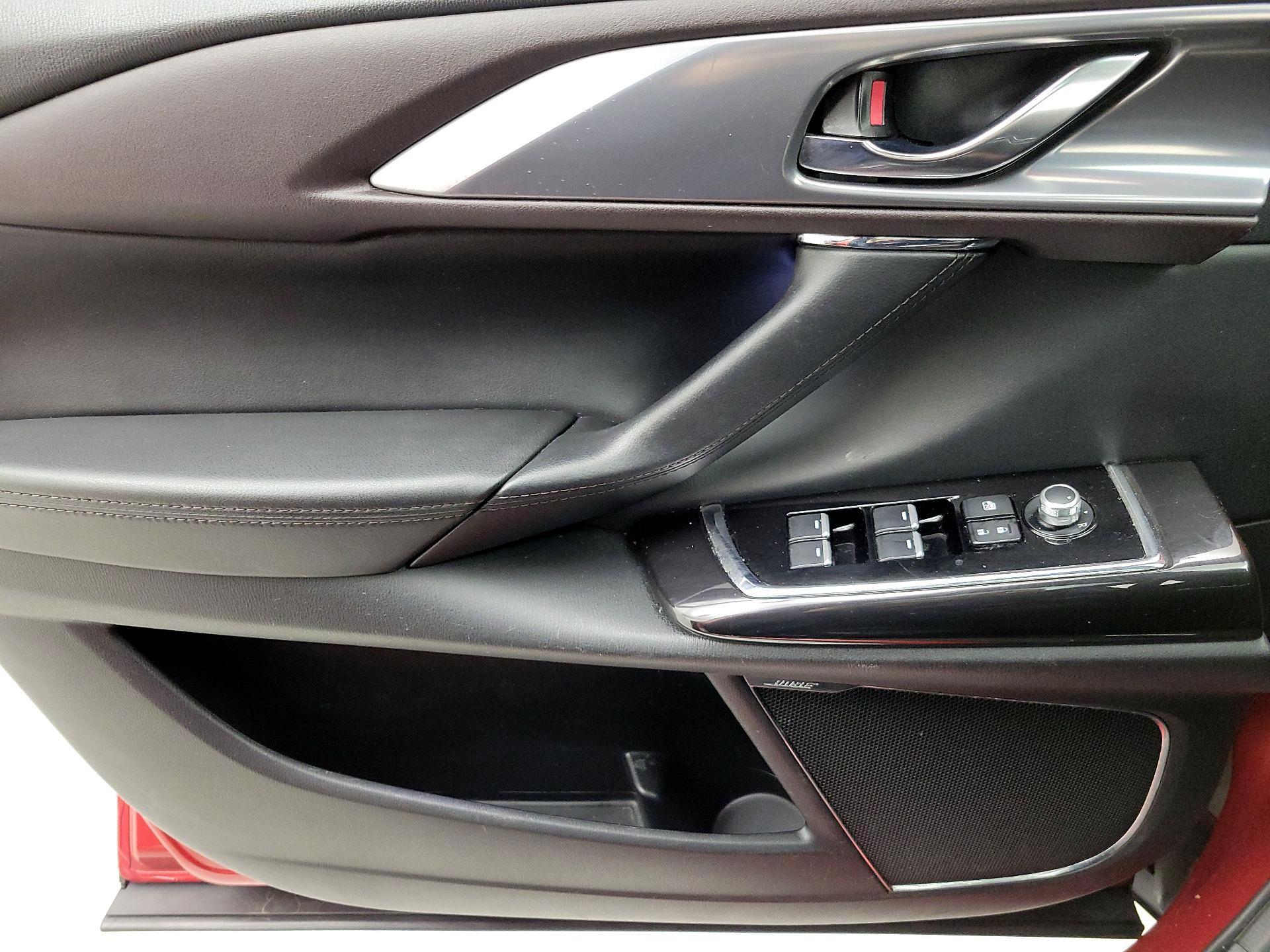 Thumbnail: 2018 Mazda CX-9 - 12