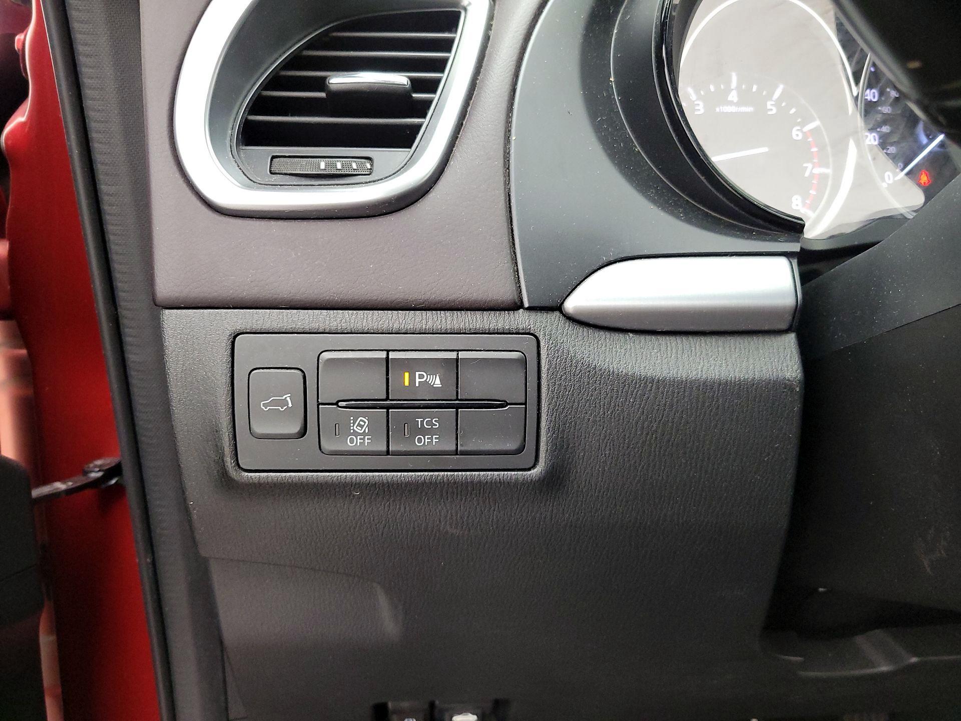 Thumbnail: 2018 Mazda CX-9 - 13