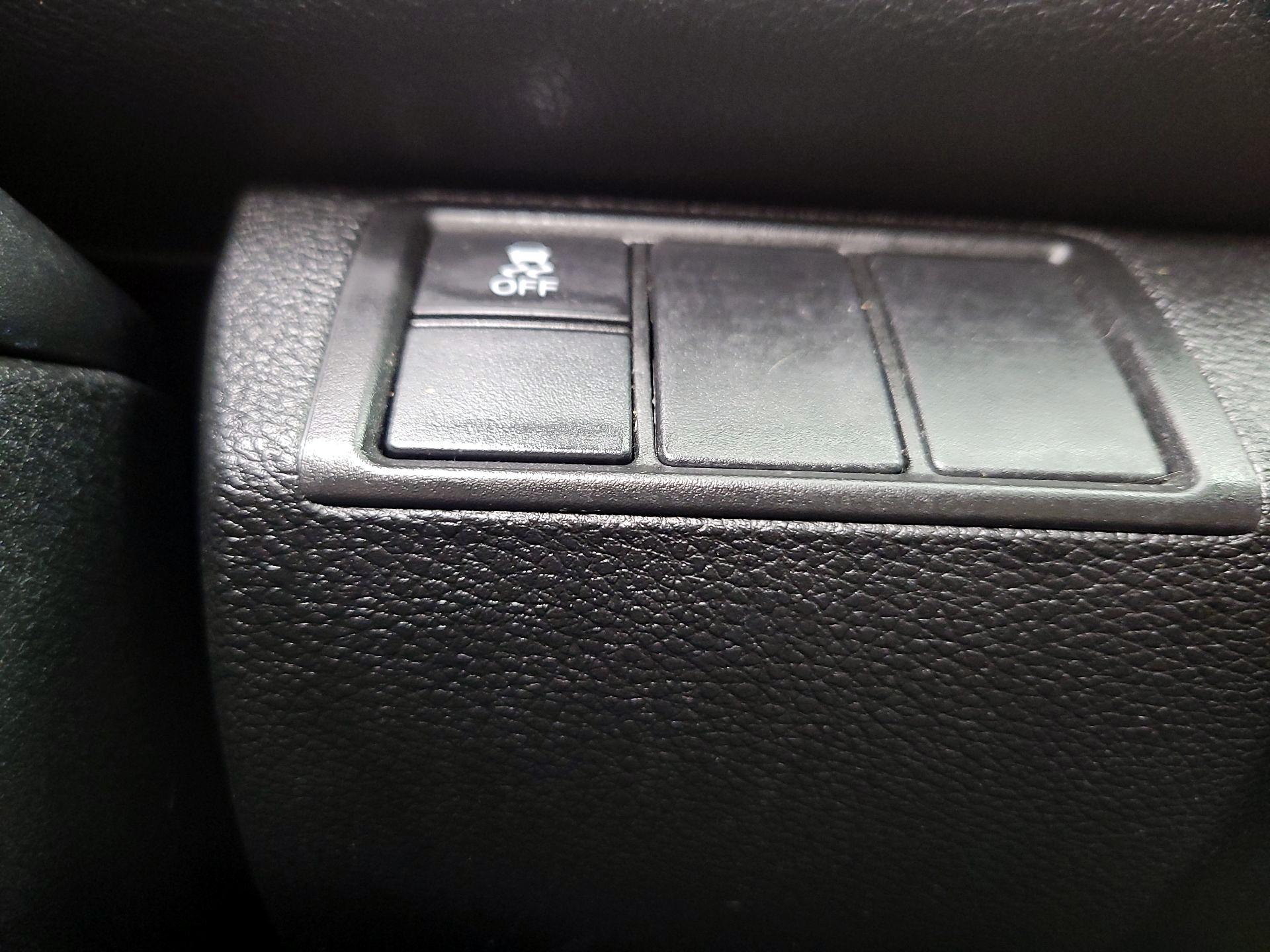 Thumbnail: 2016 Honda Civic - 13