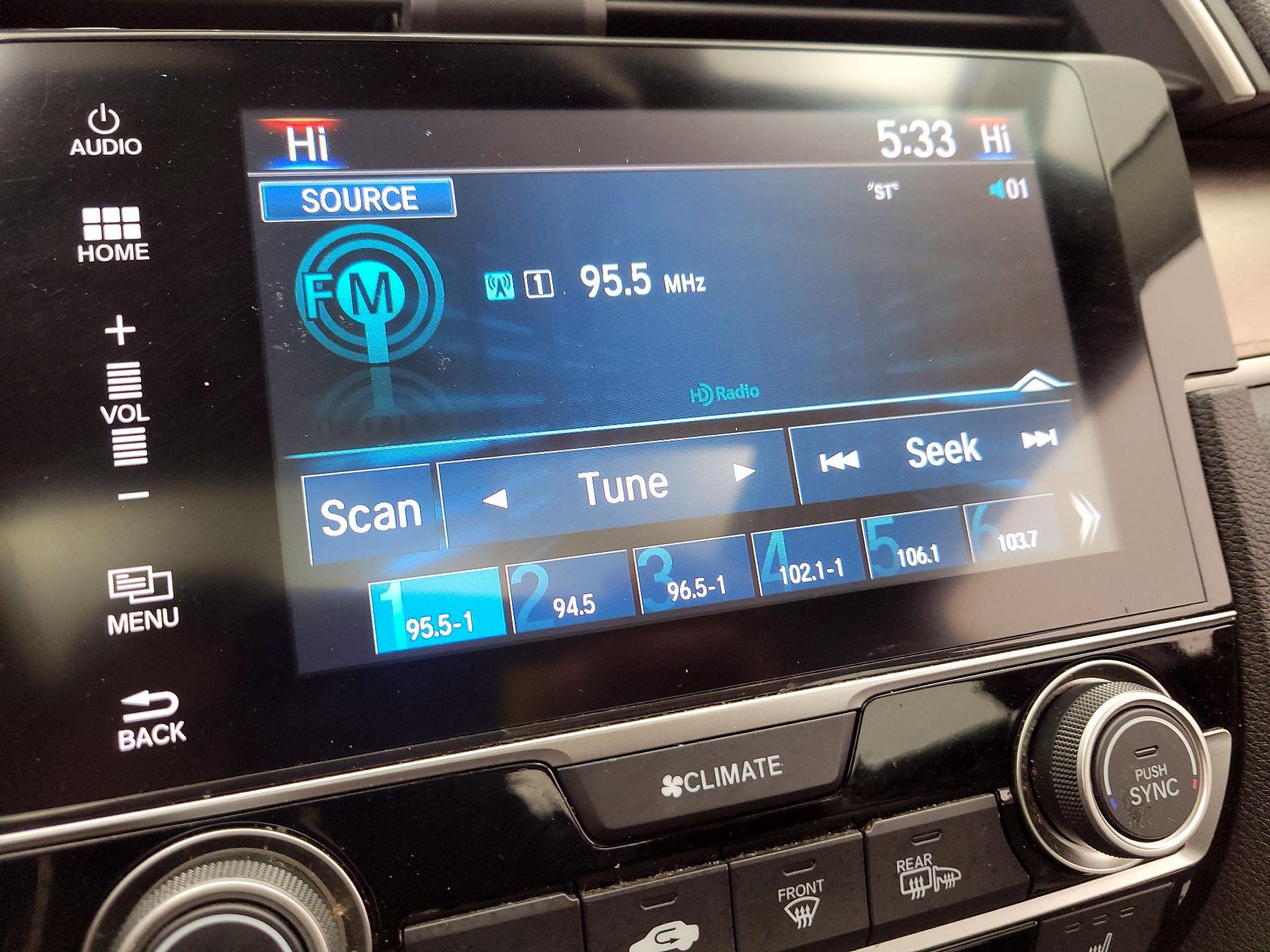 Thumbnail: 2016 Honda Civic - 15