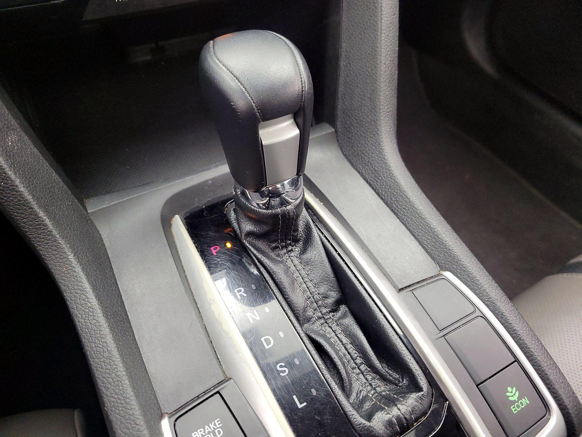 Thumbnail: 2016 Honda Civic - 17