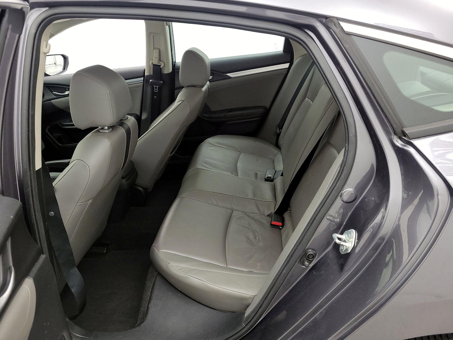 Thumbnail: 2016 Honda Civic - 20